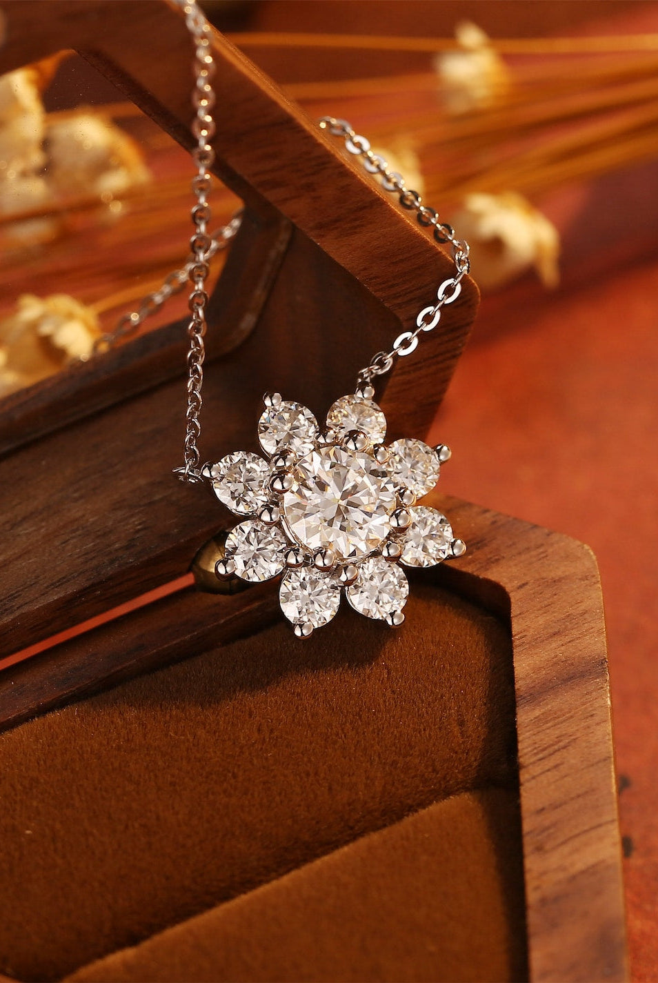 0-50-ct-round-moissanite-diamond-floral-necklace