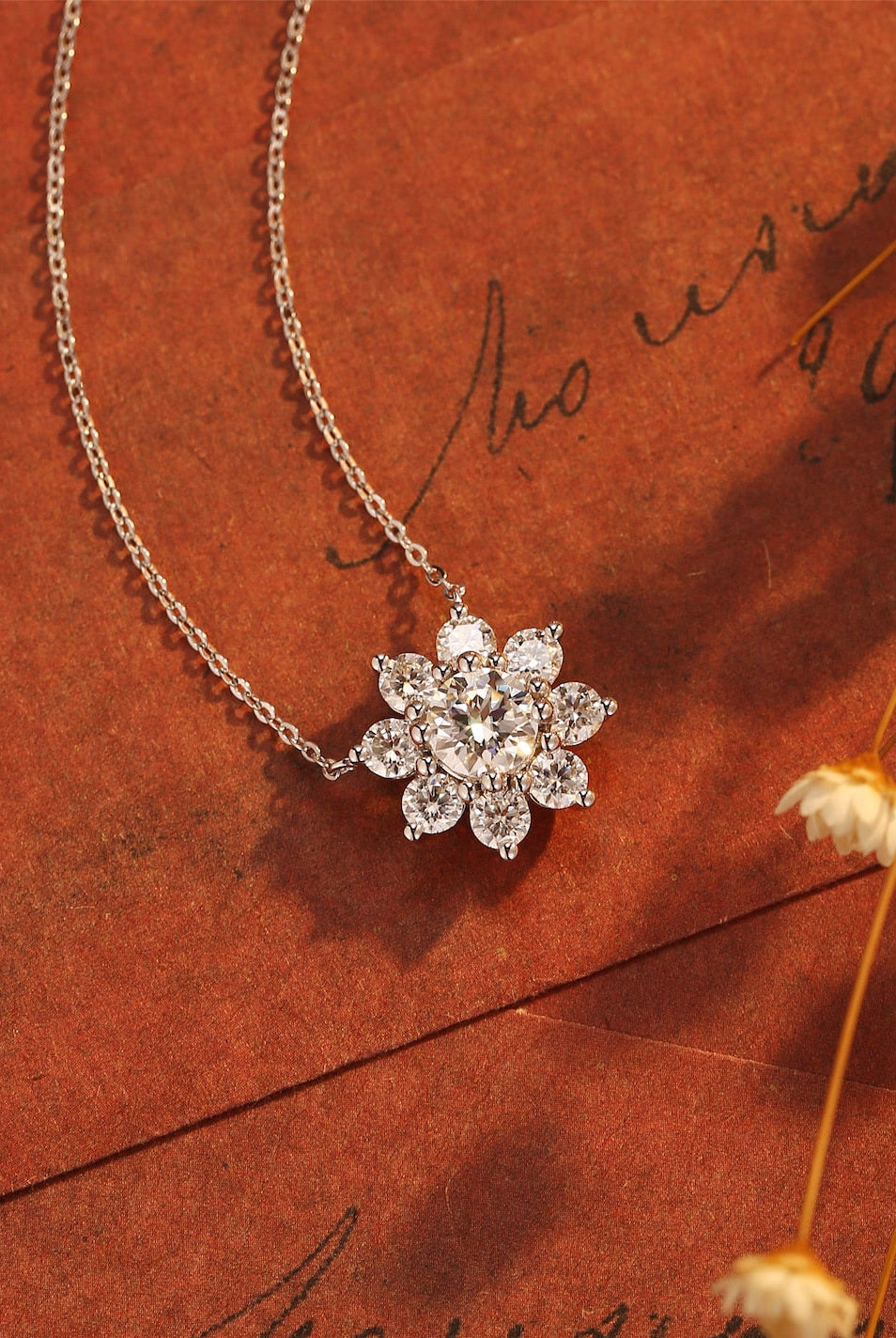 0-50-ct-round-moissanite-diamond-floral-necklace
