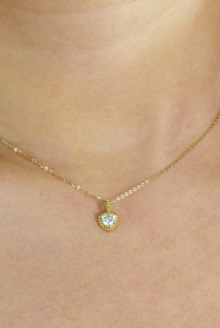 0-20-tcw-heart-moissanite-diamond-milgrain-solitaire-necklace