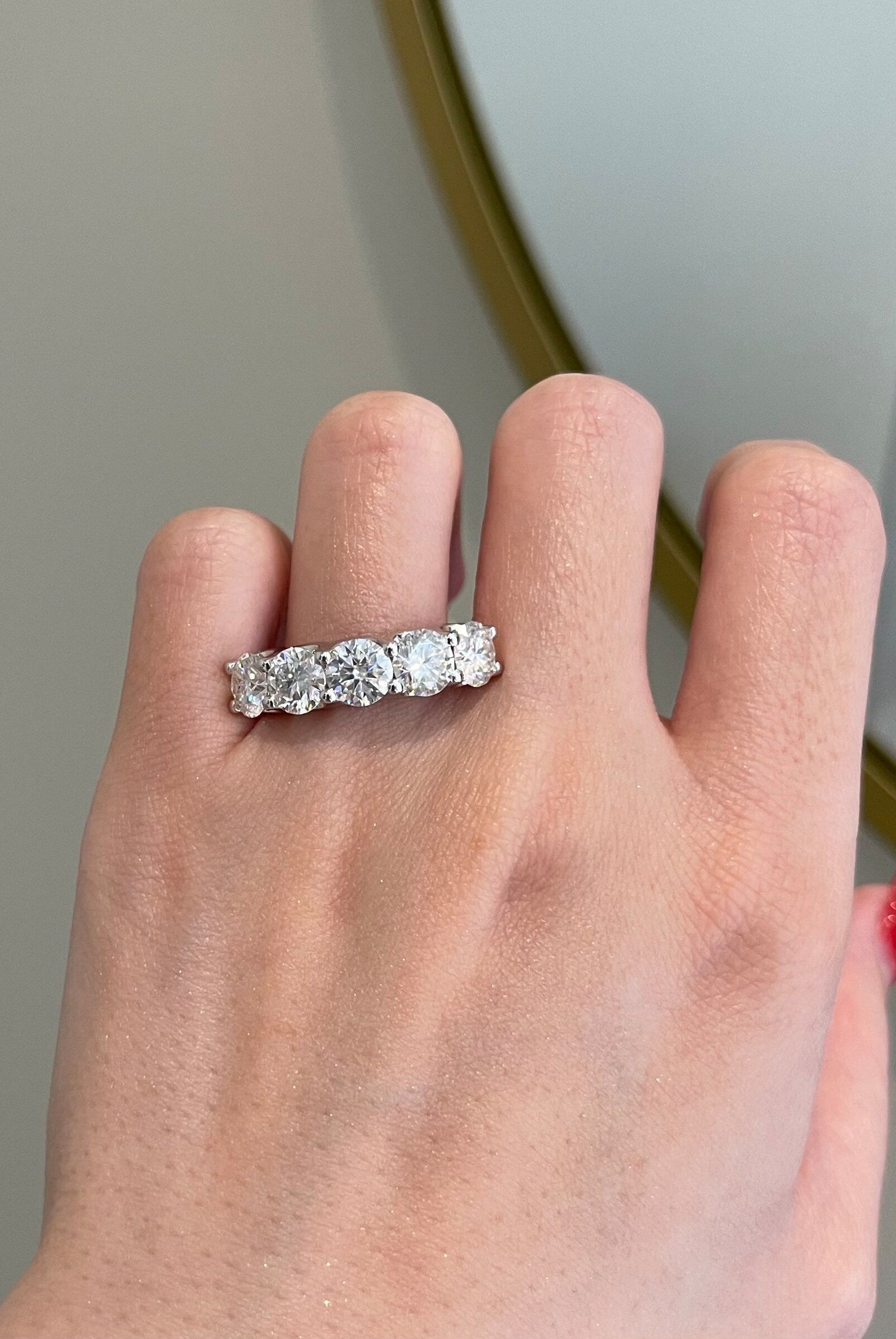 4-0-tcw-round-shaped-moissanite-five-stones-wedding-band