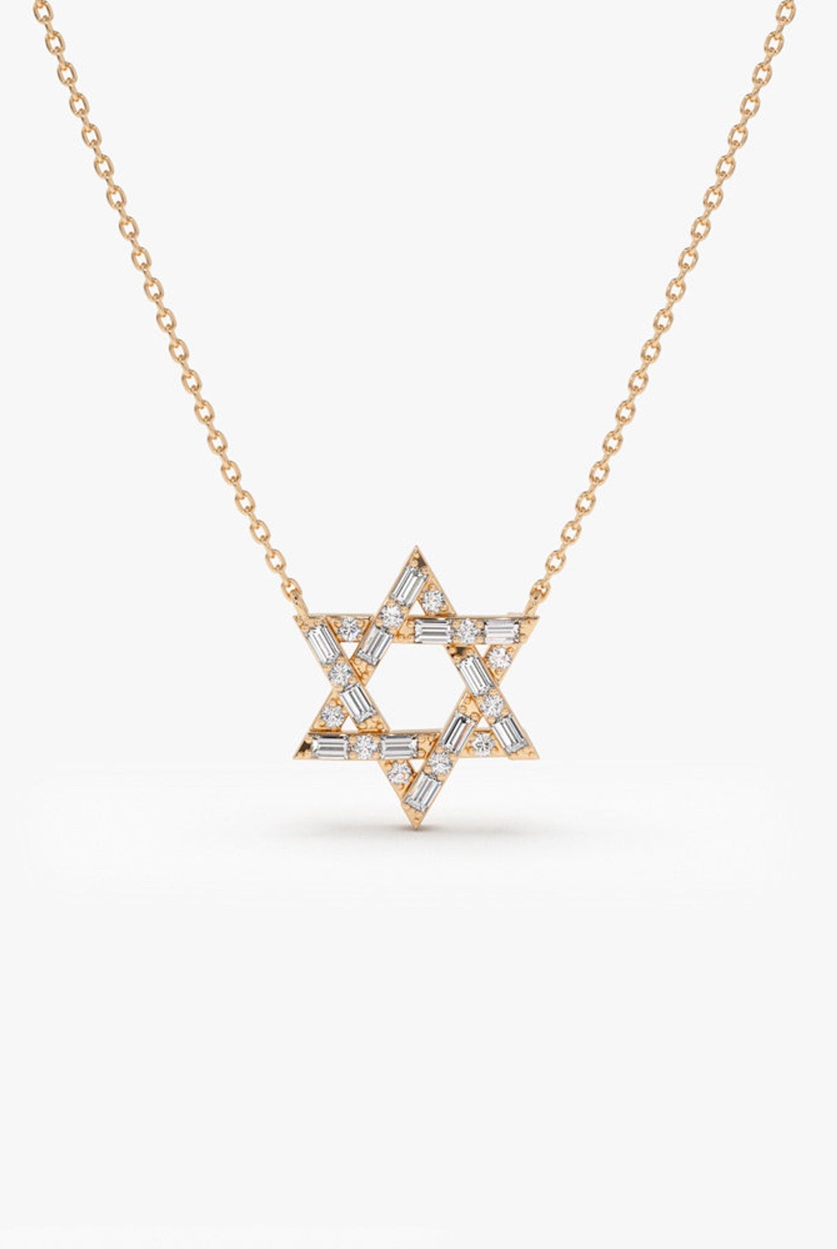 0-34-tcw-round-moissanite-star-necklace