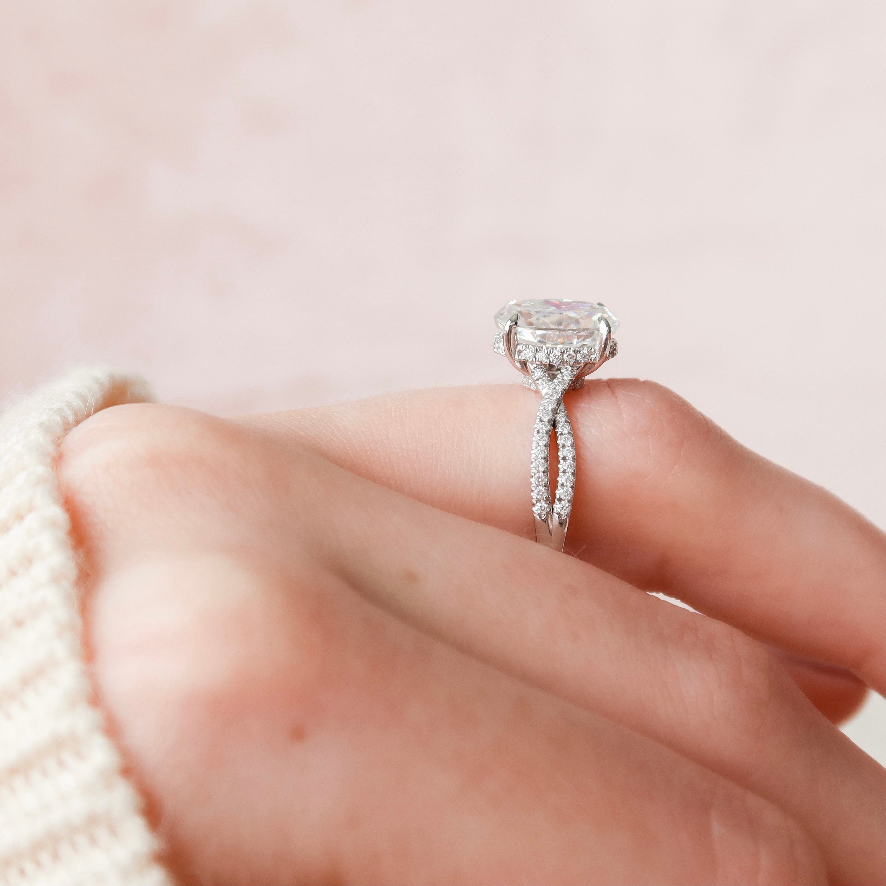 3.0CT Oval Infinity Moissanite Diamond Hidden Halo Engagement Ring