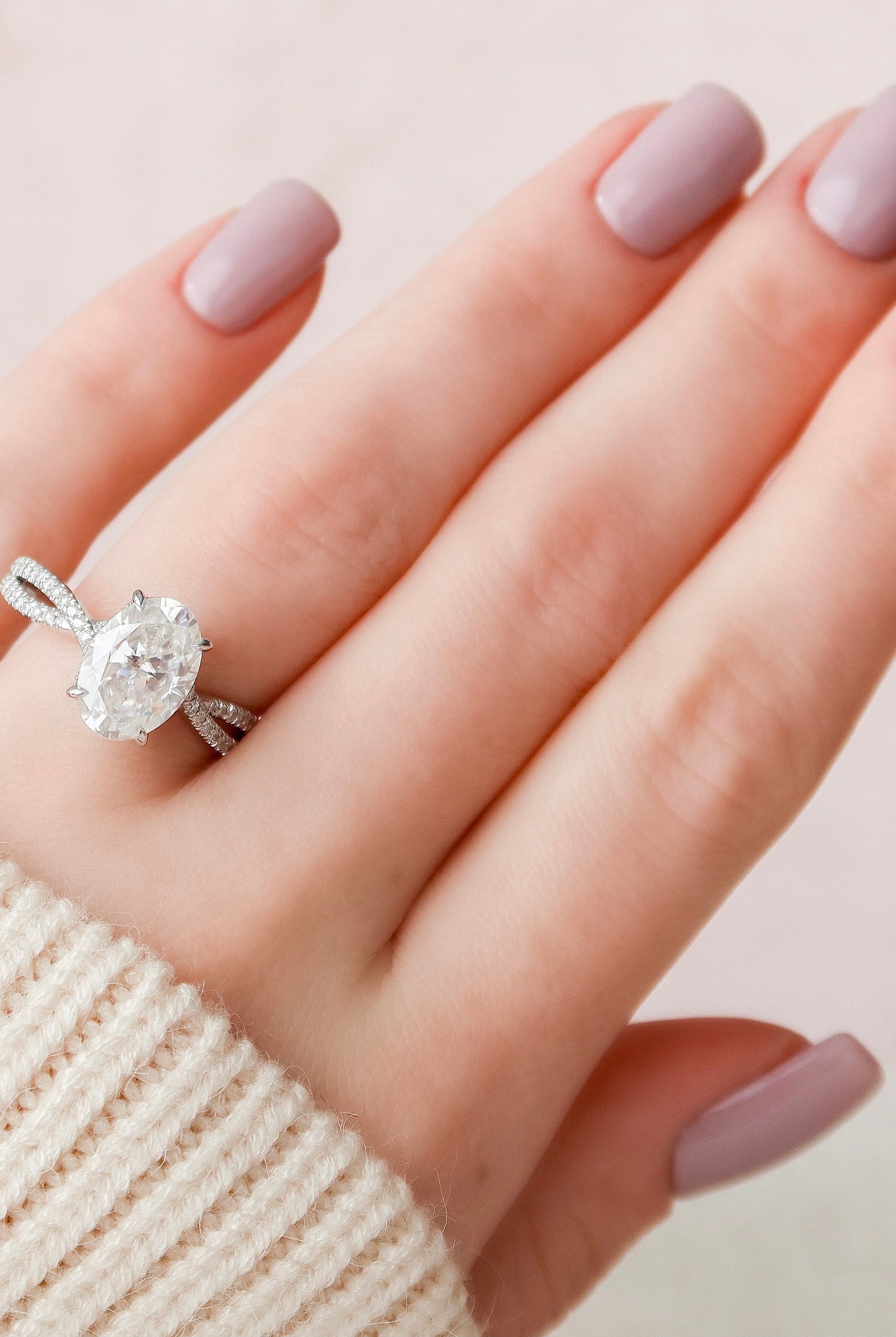 3.0CT Oval Infinity Moissanite Diamond Hidden Halo Engagement Ring