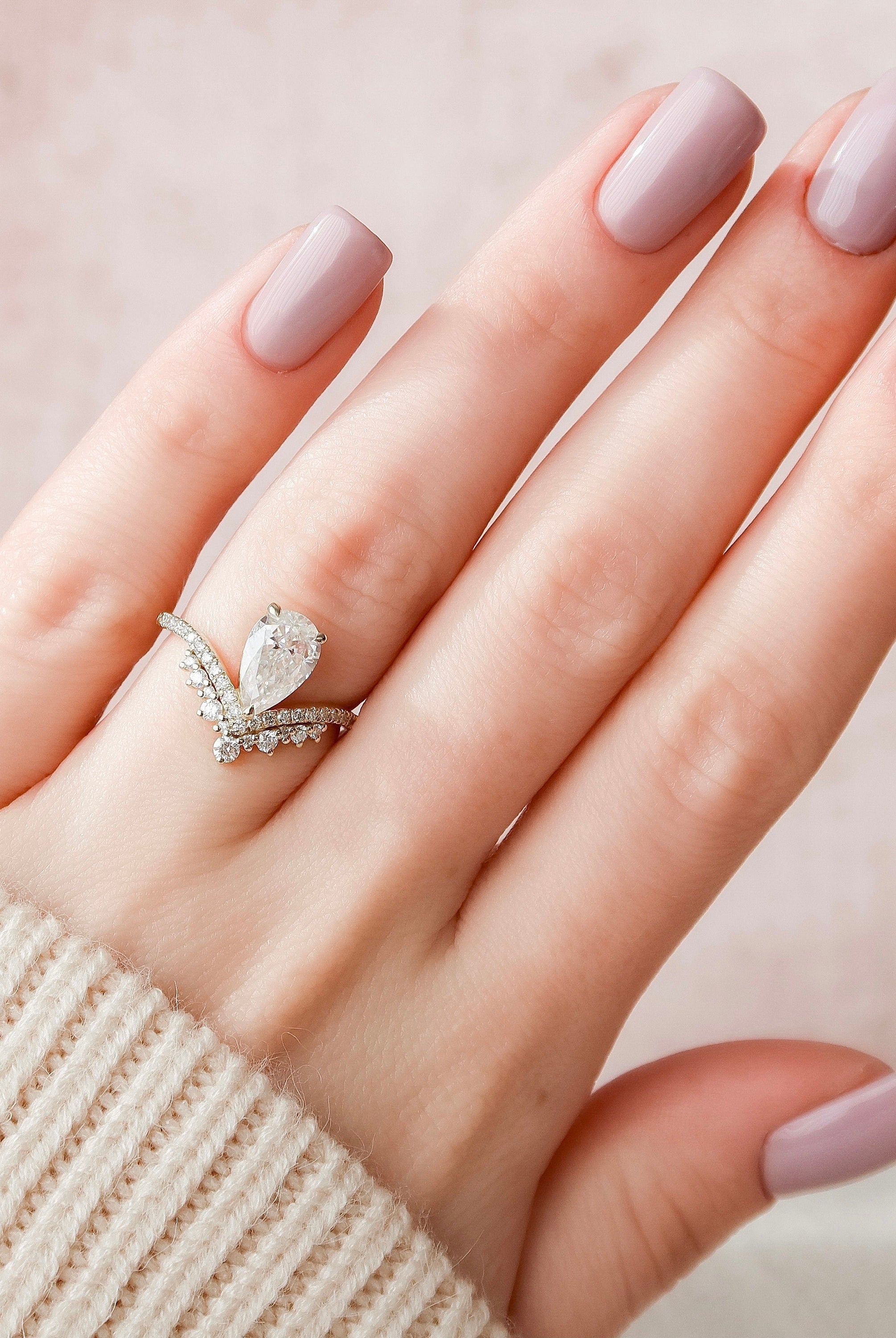 1.50CT Pear Moissanite Diamond Chevron Engagement Ring In Solid Gold