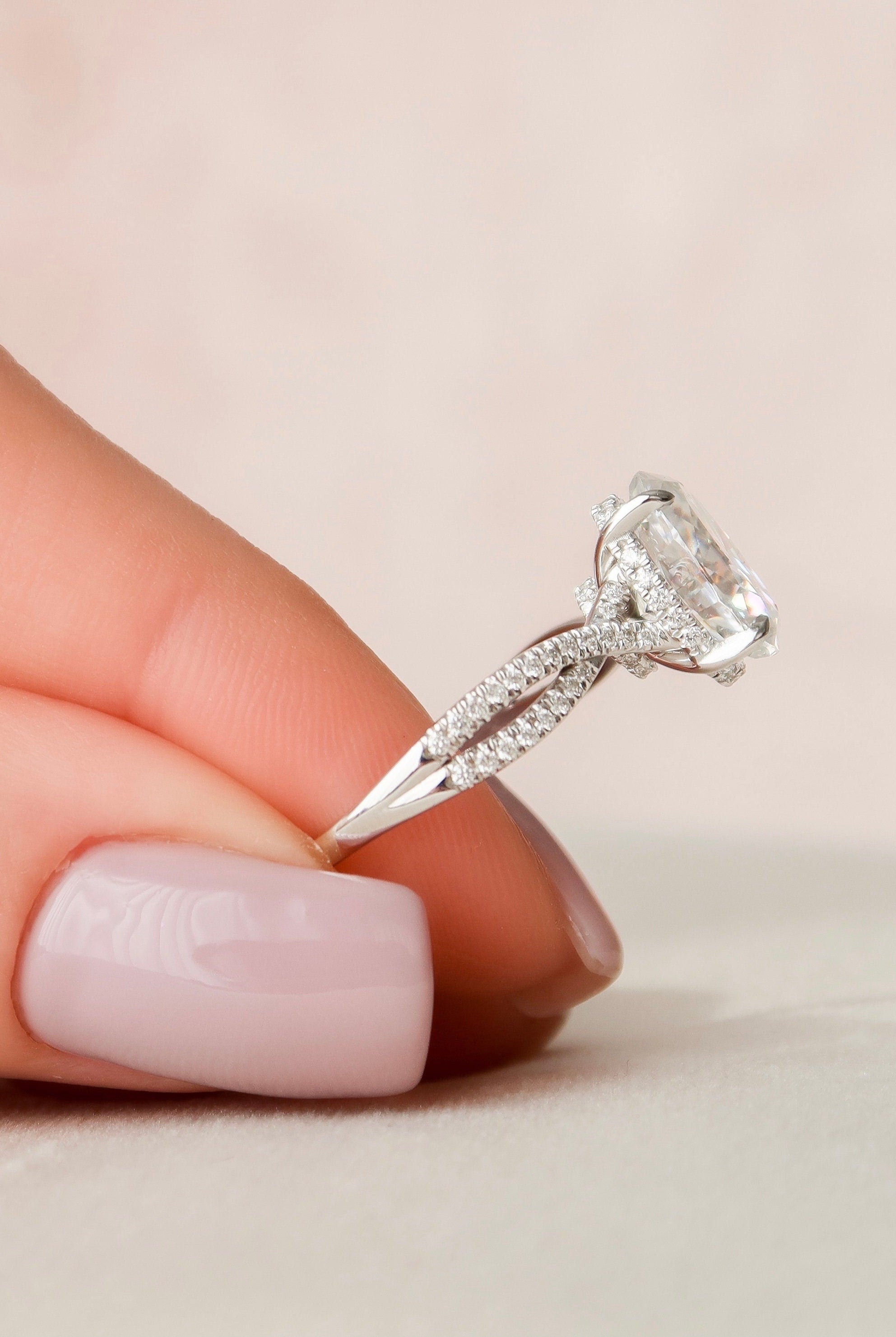 3.0CT Oval Infinity Moissanite Diamond Hidden Halo Engagement Ring