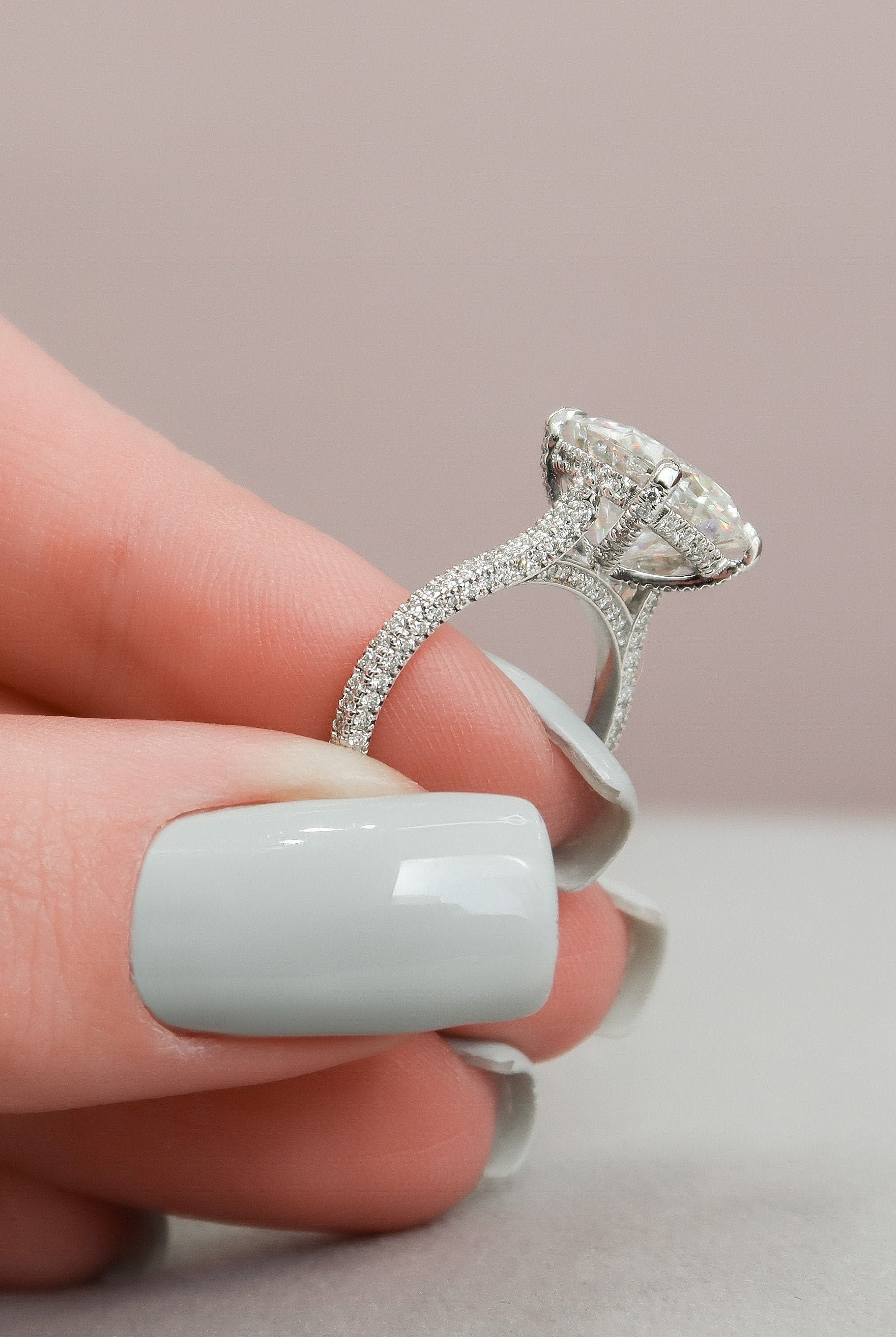 5.0CT Cathedral Set Round Three Sided Pave Moissanite Diamond Engagement Ring