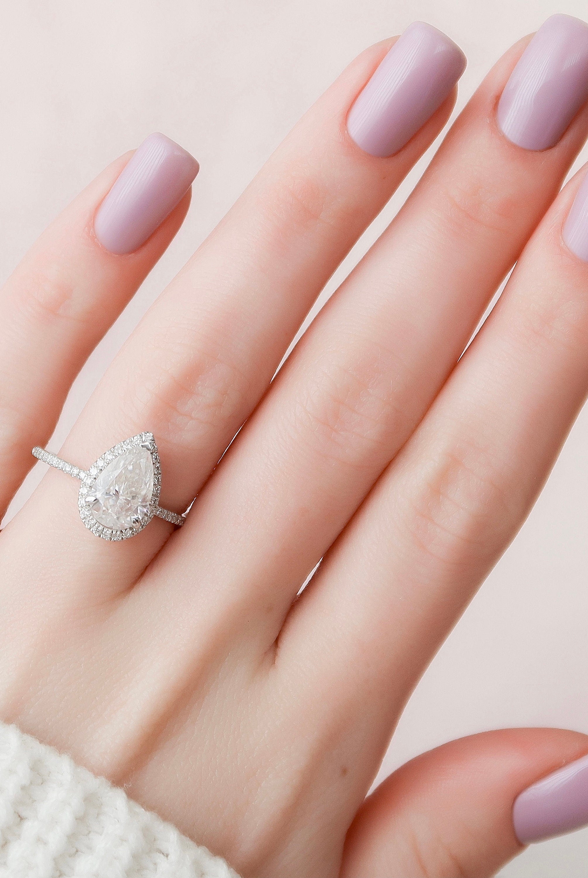 2.0CT Pear Halo Moissanite Diamond Pave Engagement Ring
