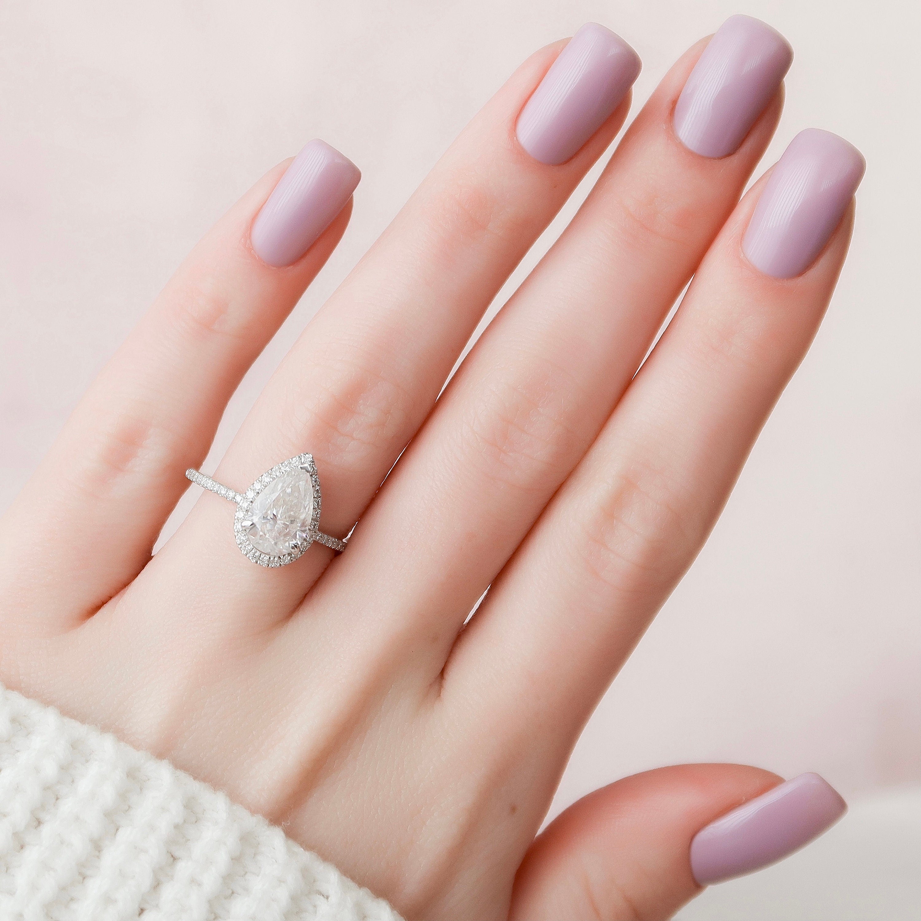 2.0CT Pear Halo Moissanite Diamond Pave Engagement Ring