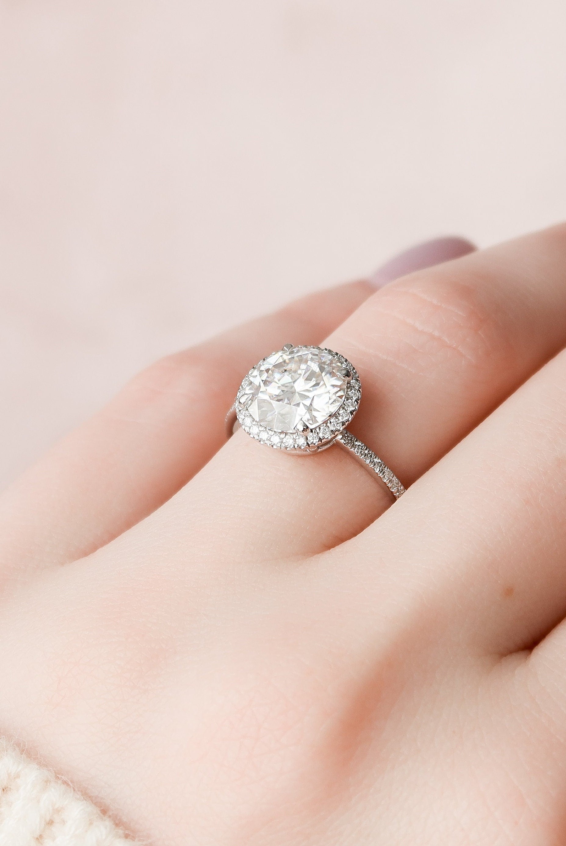 3.0CT Round Halo Moissanite Diamond Pave Engagement Ring