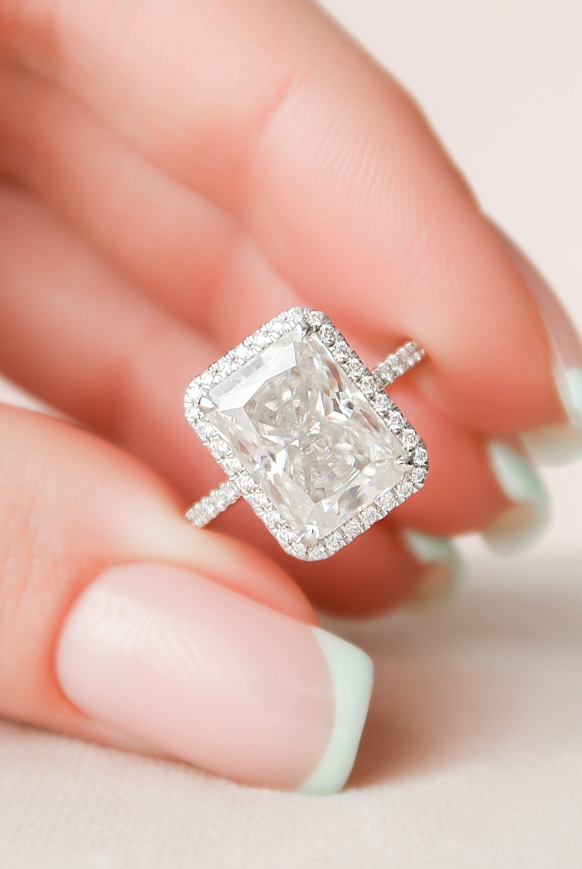 5.0CT Radiant Halo Moissanite Diamond Pave Engagement Ring In Solid Gold