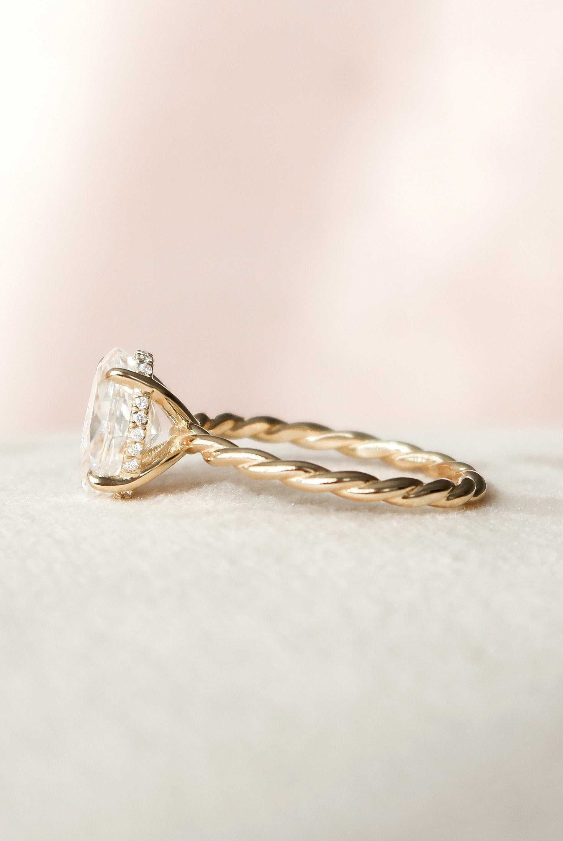 2.0CT Oval Hidden Halo Moissanite Diamond Braided Engagement Ring