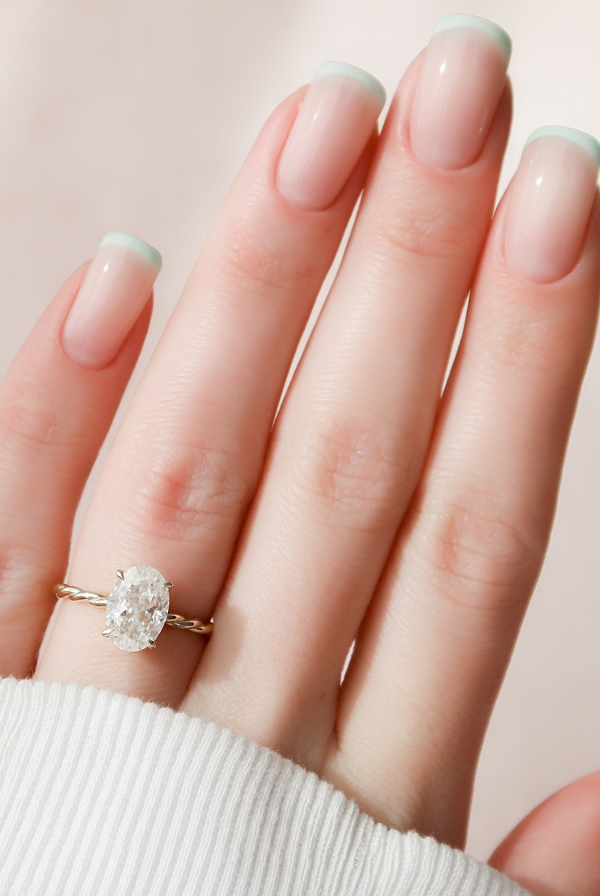 2.0CT Oval Hidden Halo Moissanite Diamond Braided Engagement Ring