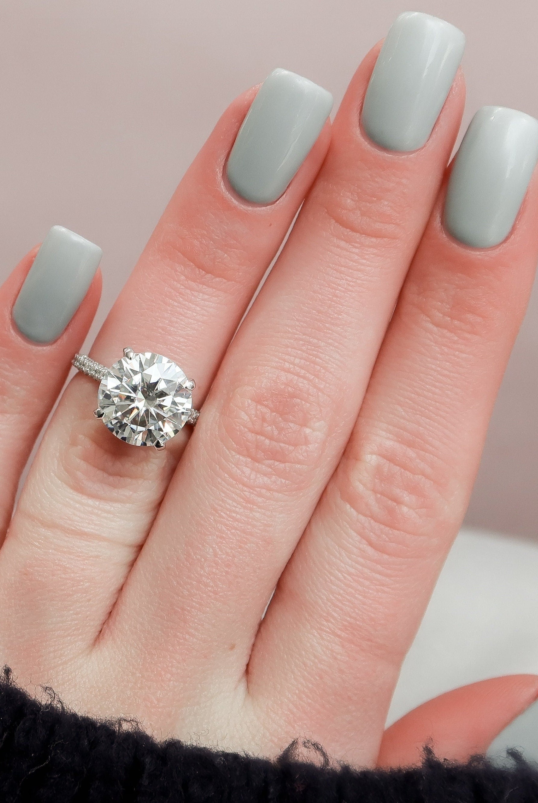 5.0CT Cathedral Set Round Three Sided Pave Moissanite Diamond Engagement Ring