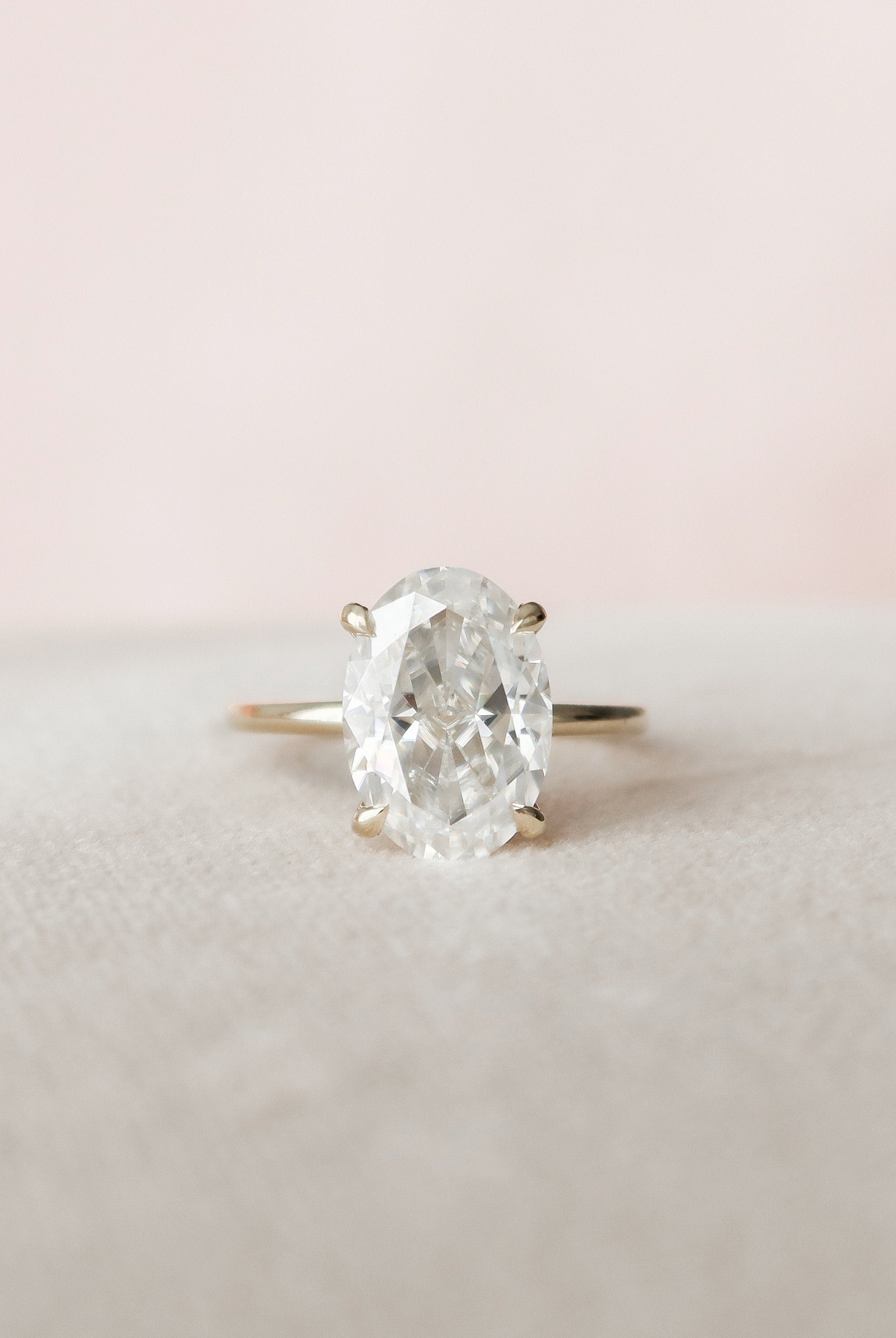 4.0CT Oval Hidden Halo Moissanite Diamond Solitaire Engagement Ring
