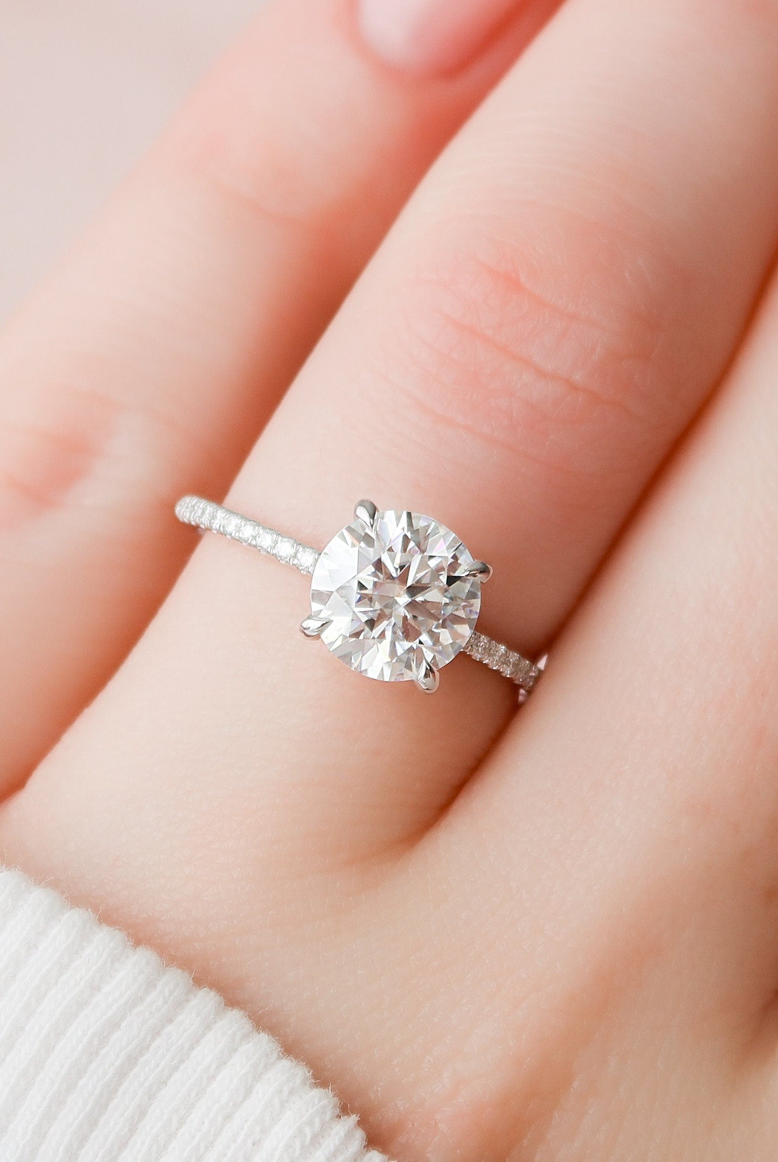 2.0CT Round Hidden Halo Moissanite Diamond Pave Engagement Ring