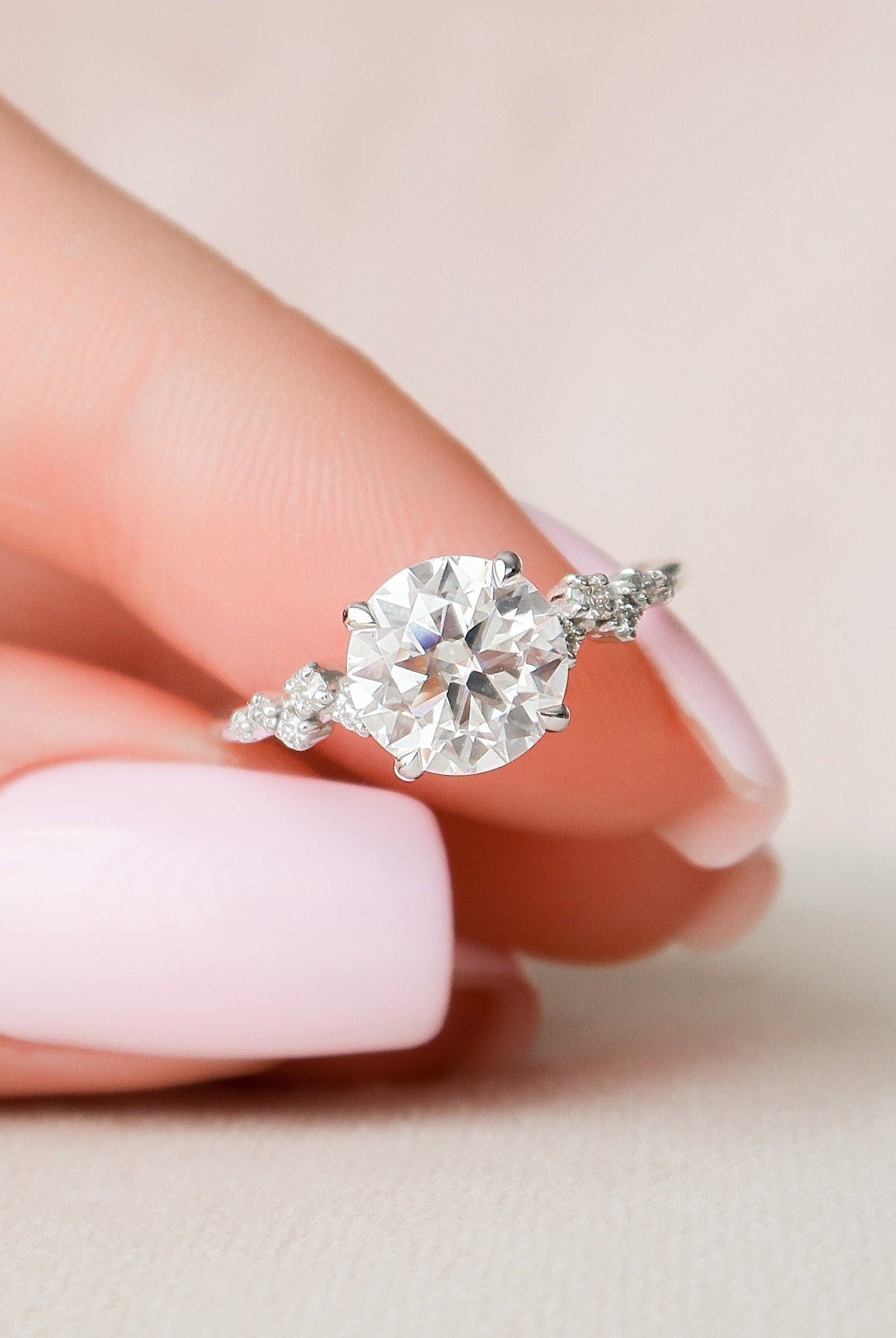 2.0CT Round Hidden Halo Moissanite Diamond Cluster Engagement Ring