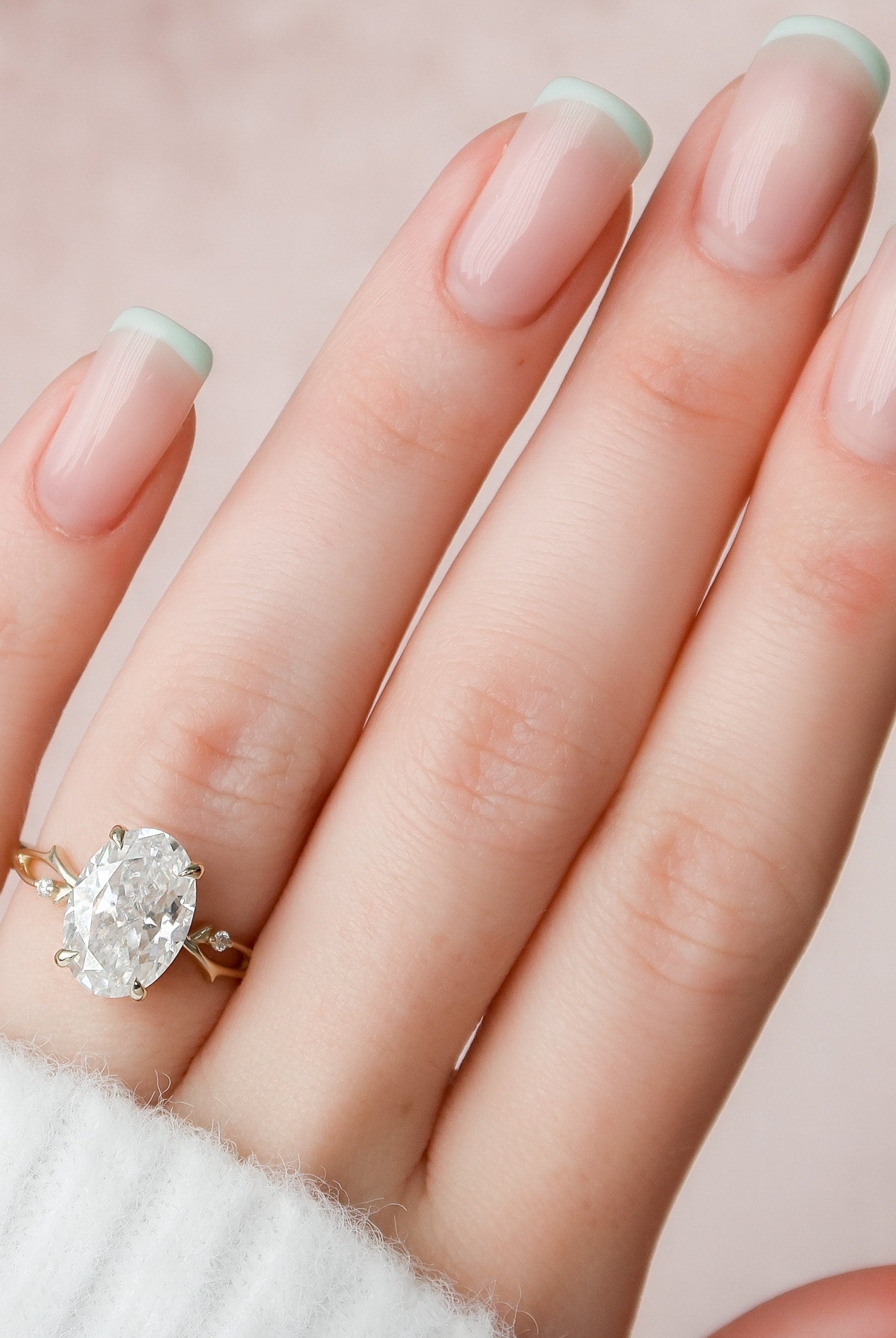 4.0CT Oval Twig Moissanite Diamond Engagement Ring For Women