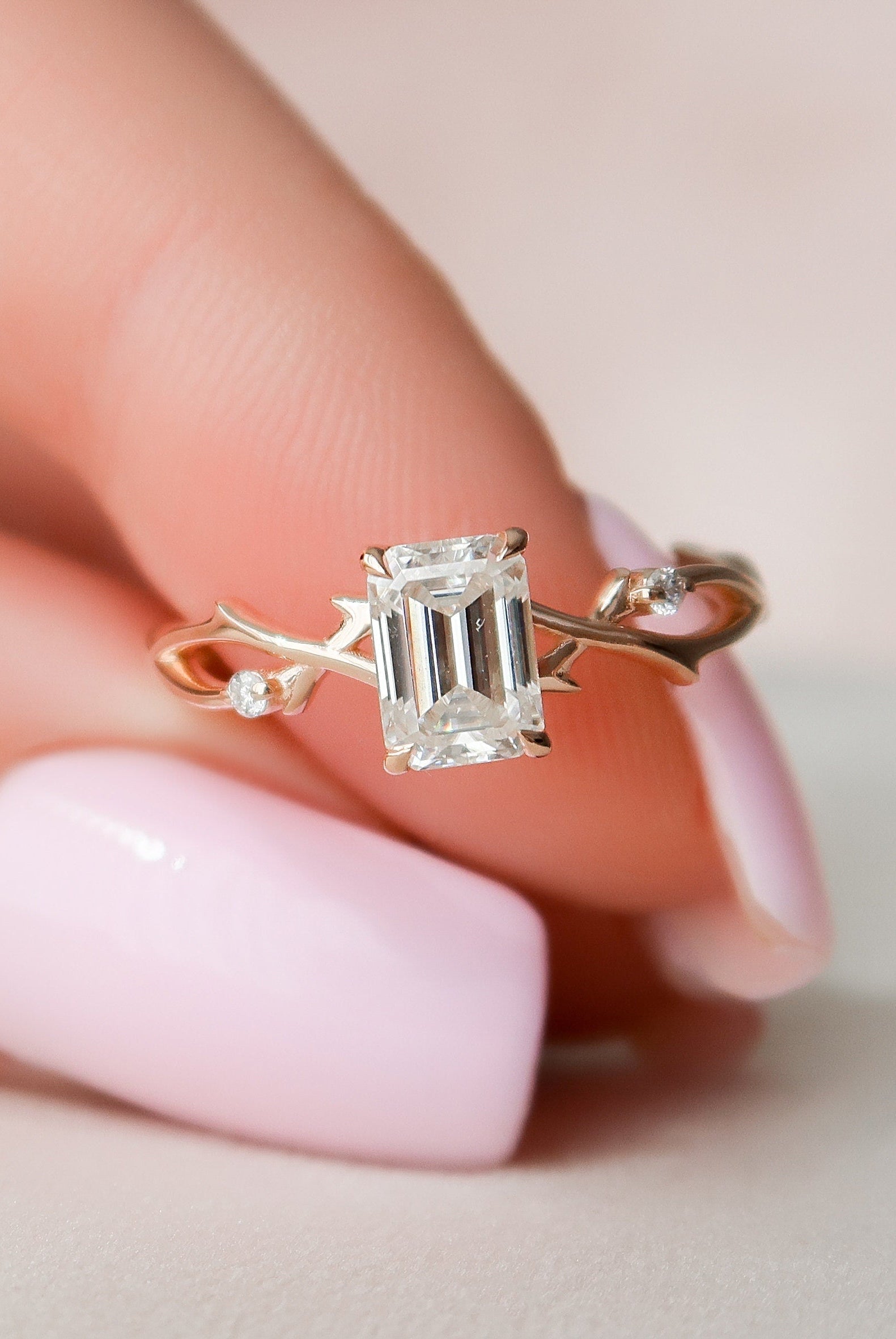 1.0CT Emerald Cut Twig Moissanite Diamond Engagement Ring For Women