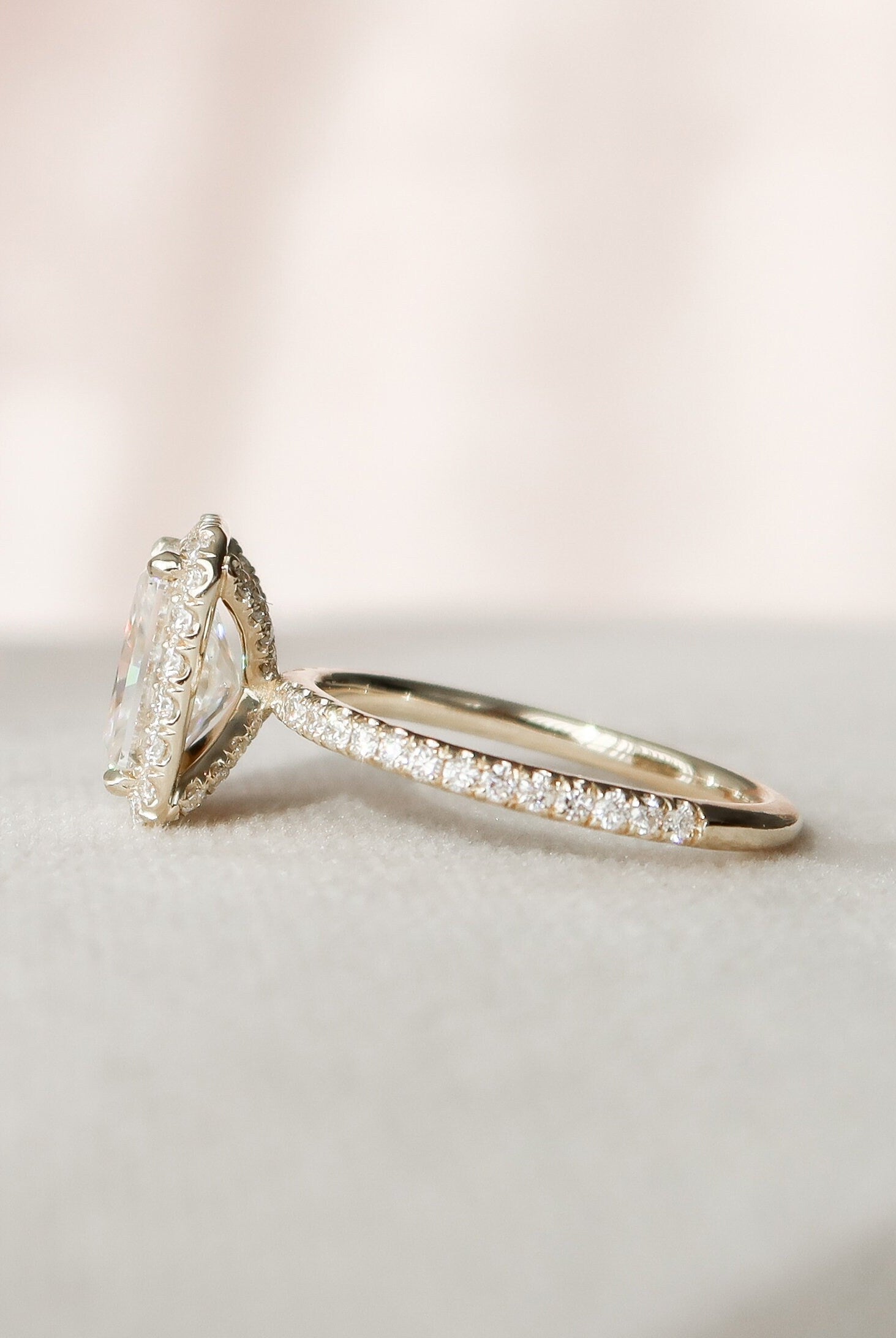 2.0CT Radiant Halo Moissanite Diamond Pave Engagement Ring