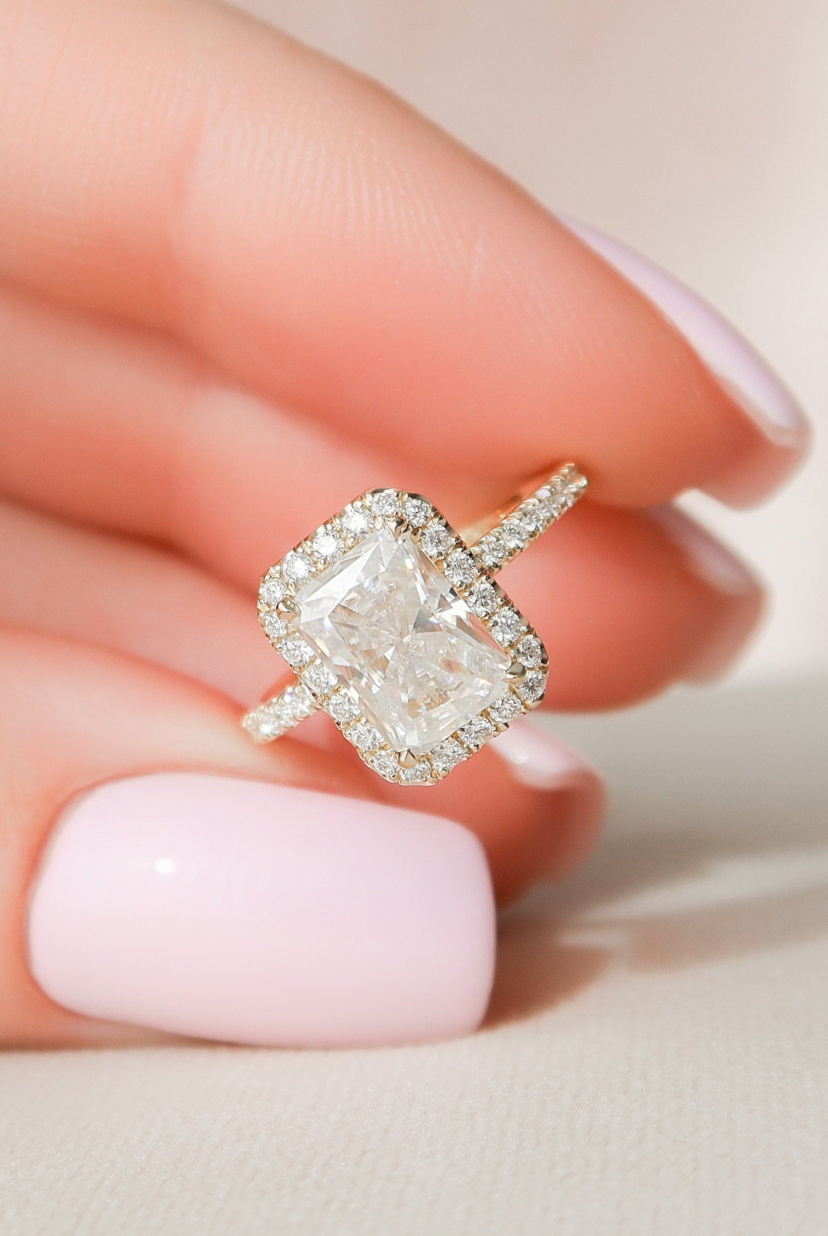 2.0CT Radiant Halo Moissanite Diamond Pave Engagement Ring