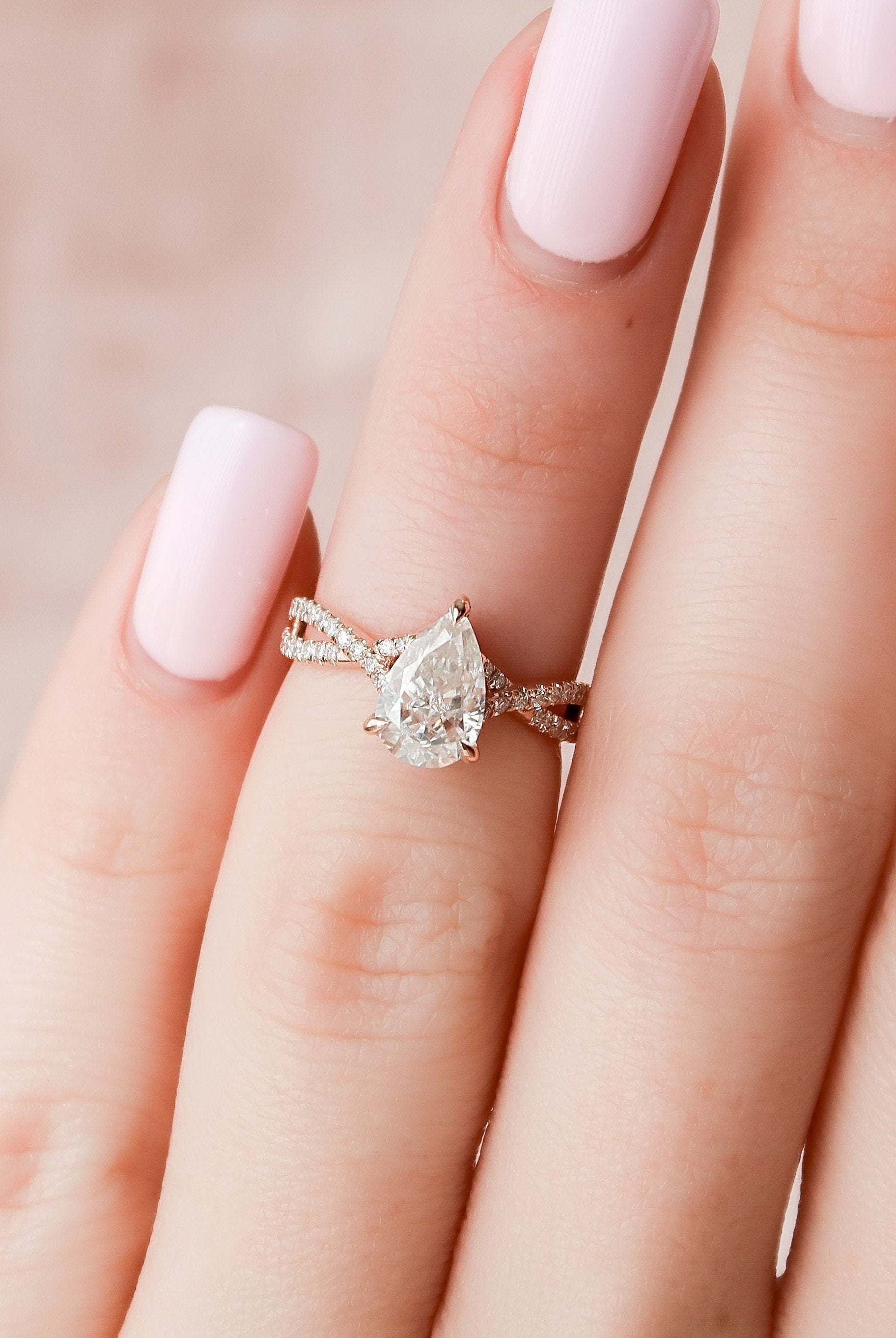 1.0CT Pear Split Shank Moissanite Diamond Hidden Halo Engagement Ring