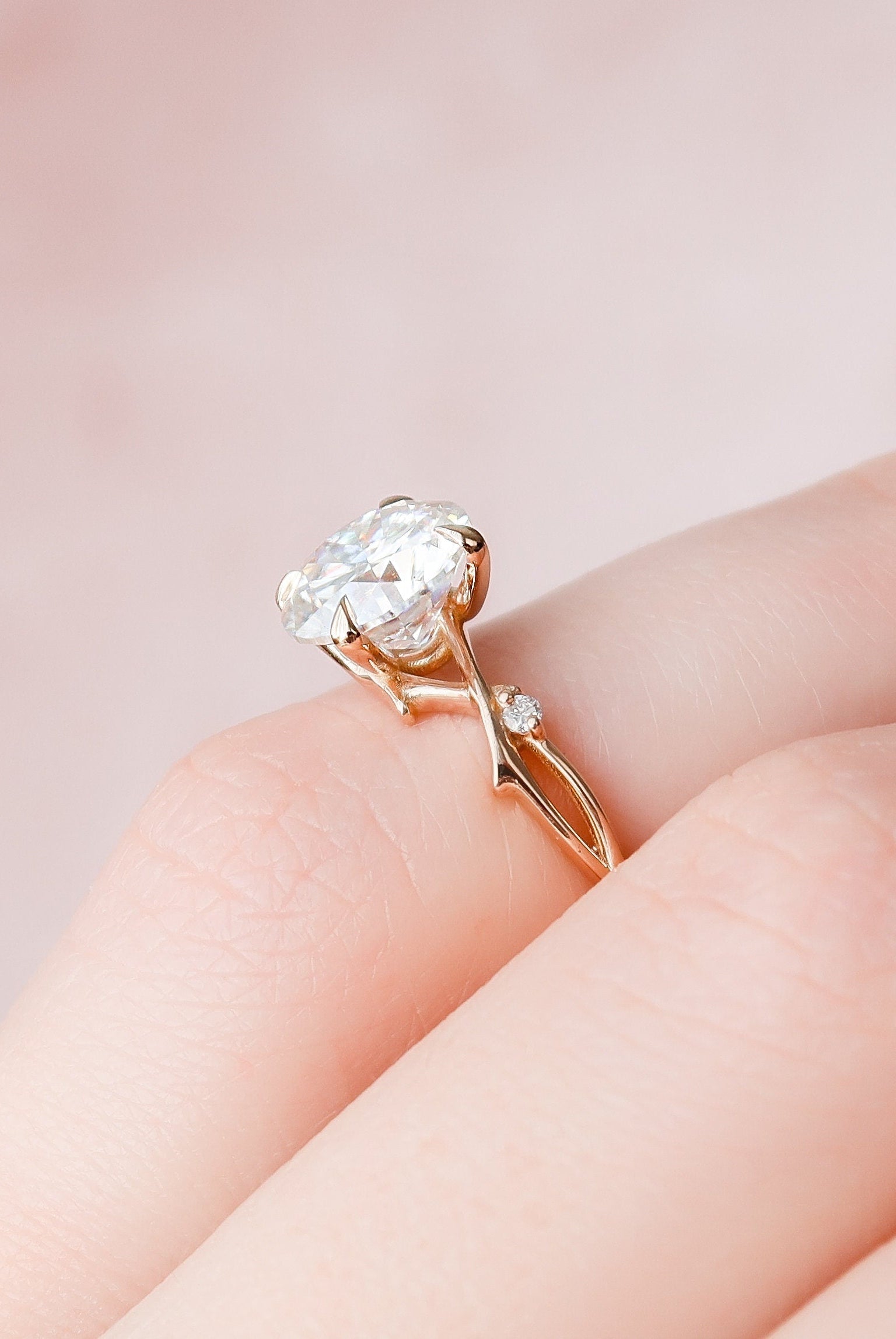 2.0CT Round Twig Moissanite Diamond Engagement Ring In Solid Gold