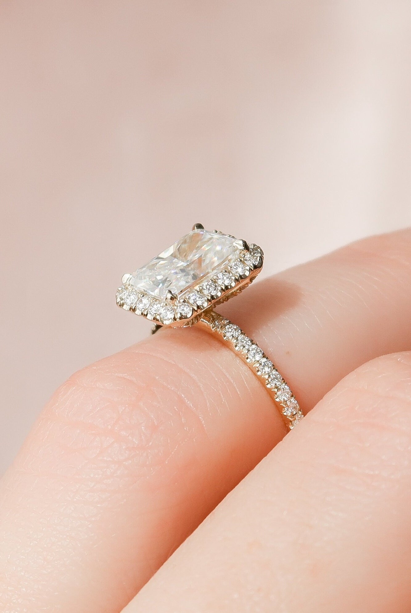 2.0CT Radiant Halo Moissanite Diamond Pave Engagement Ring