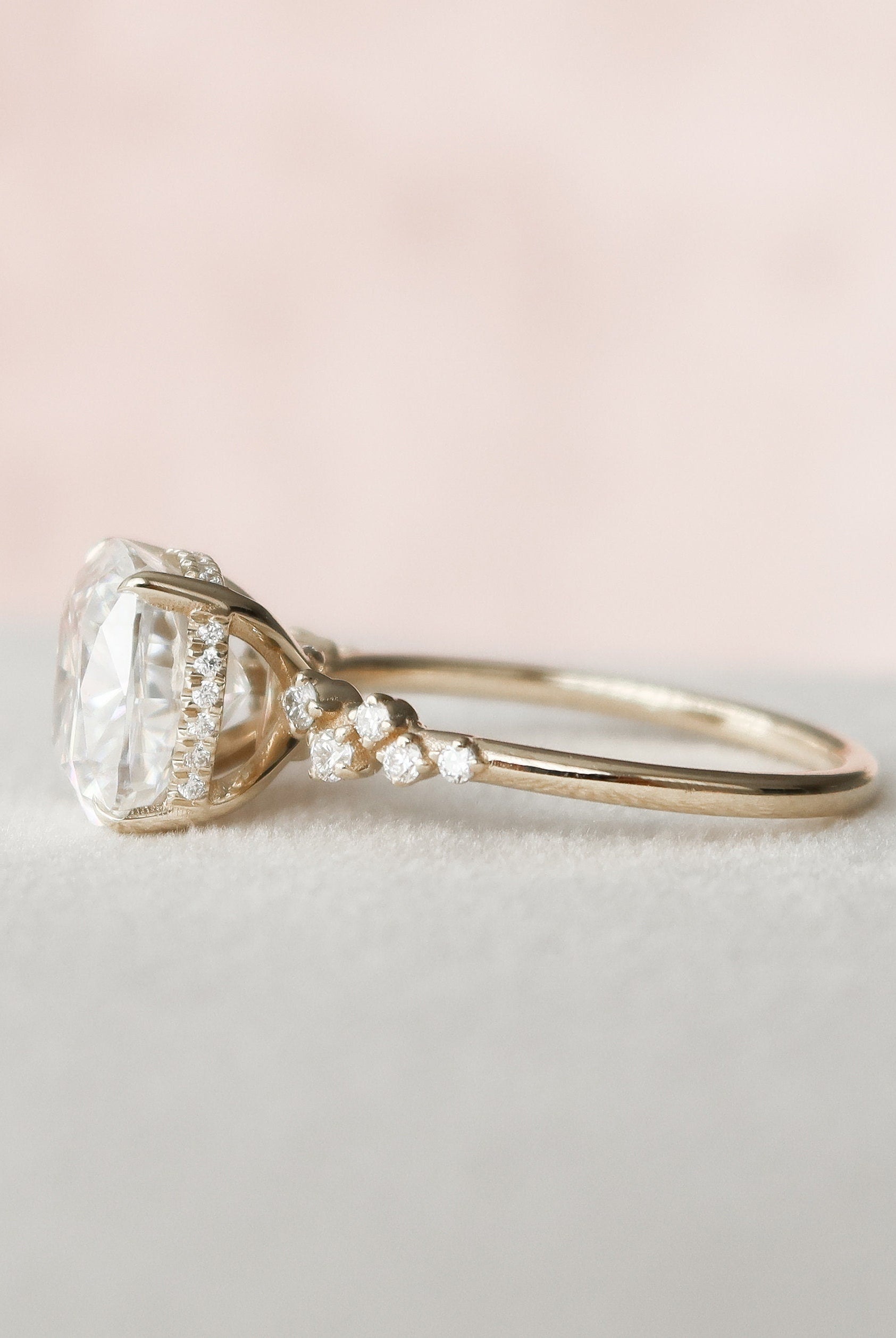 4.0CT Cushion Zig Zag Pave Moissanite Diamond Hidden Halo Engagement Ring