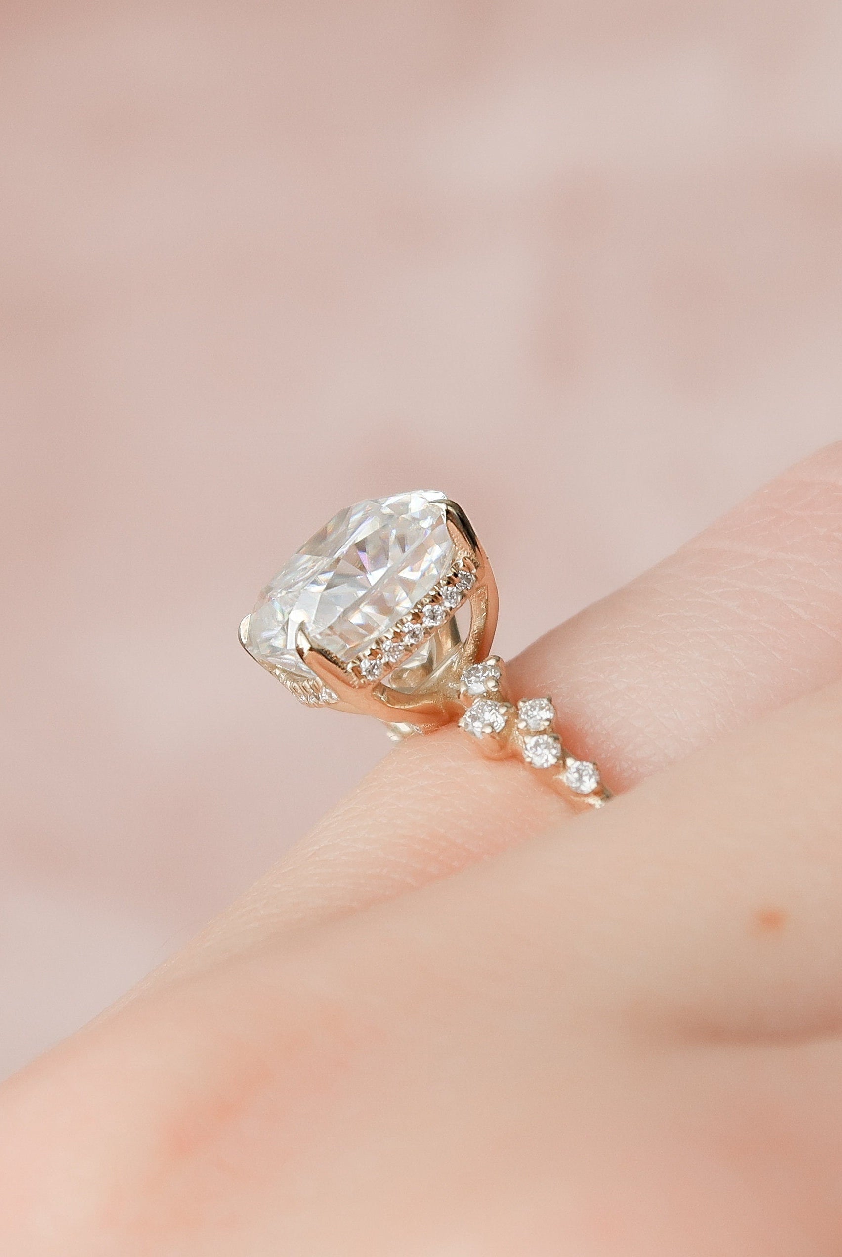 4.0CT Cushion Zig Zag Pave Moissanite Diamond Hidden Halo Engagement Ring