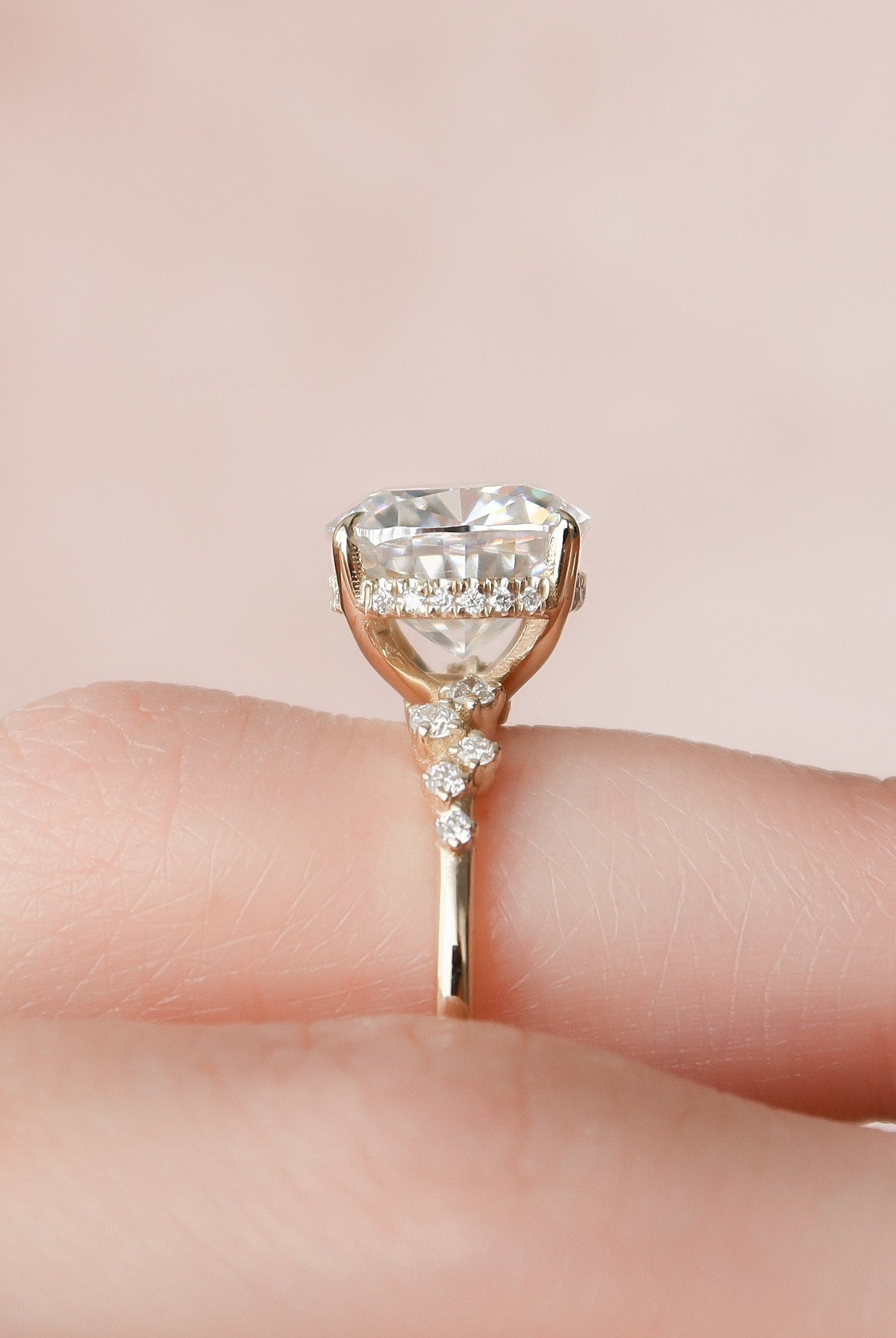 4.0CT Cushion Zig Zag Pave Moissanite Diamond Hidden Halo Engagement Ring