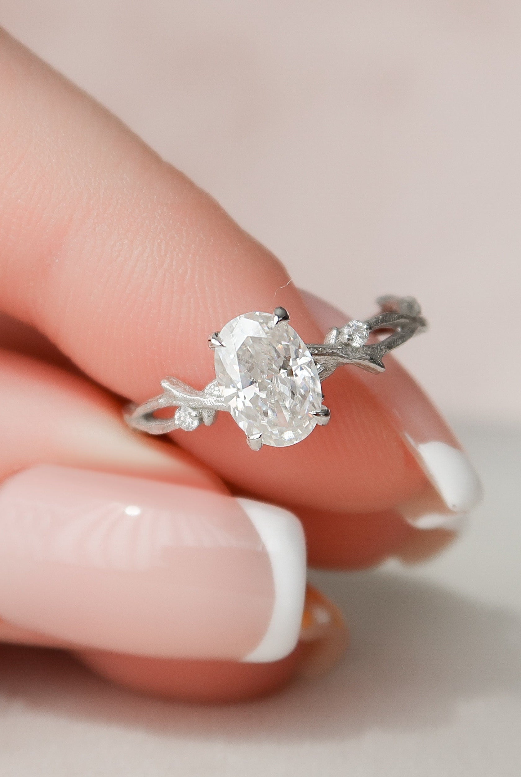 1.0CT Oval Twig Moissanite Diamond Engagement Ring In Solid Gold