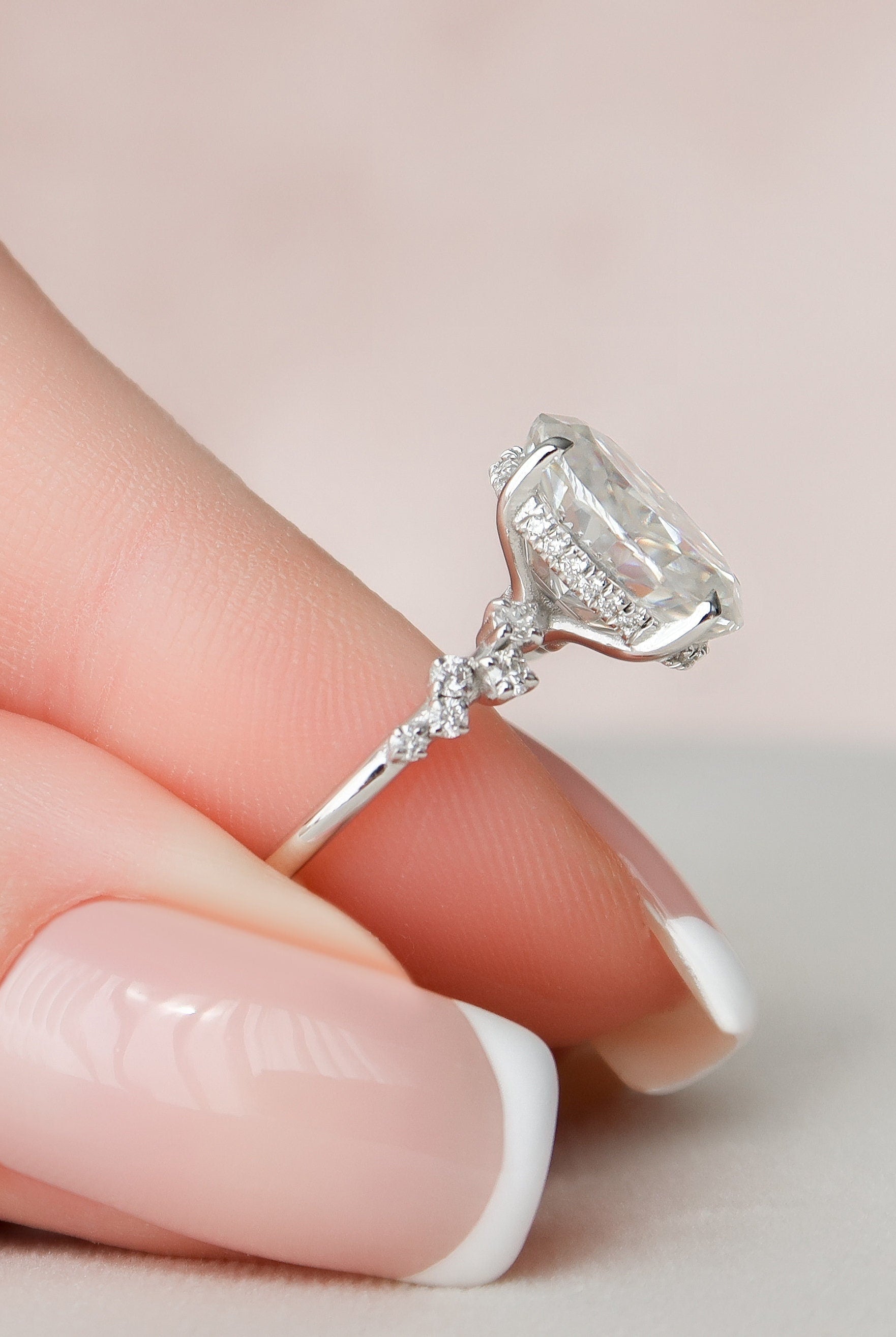 3.0CT Oval Hidden Halo Moissanite Diamond Zig Zag Pave Engagement Ring