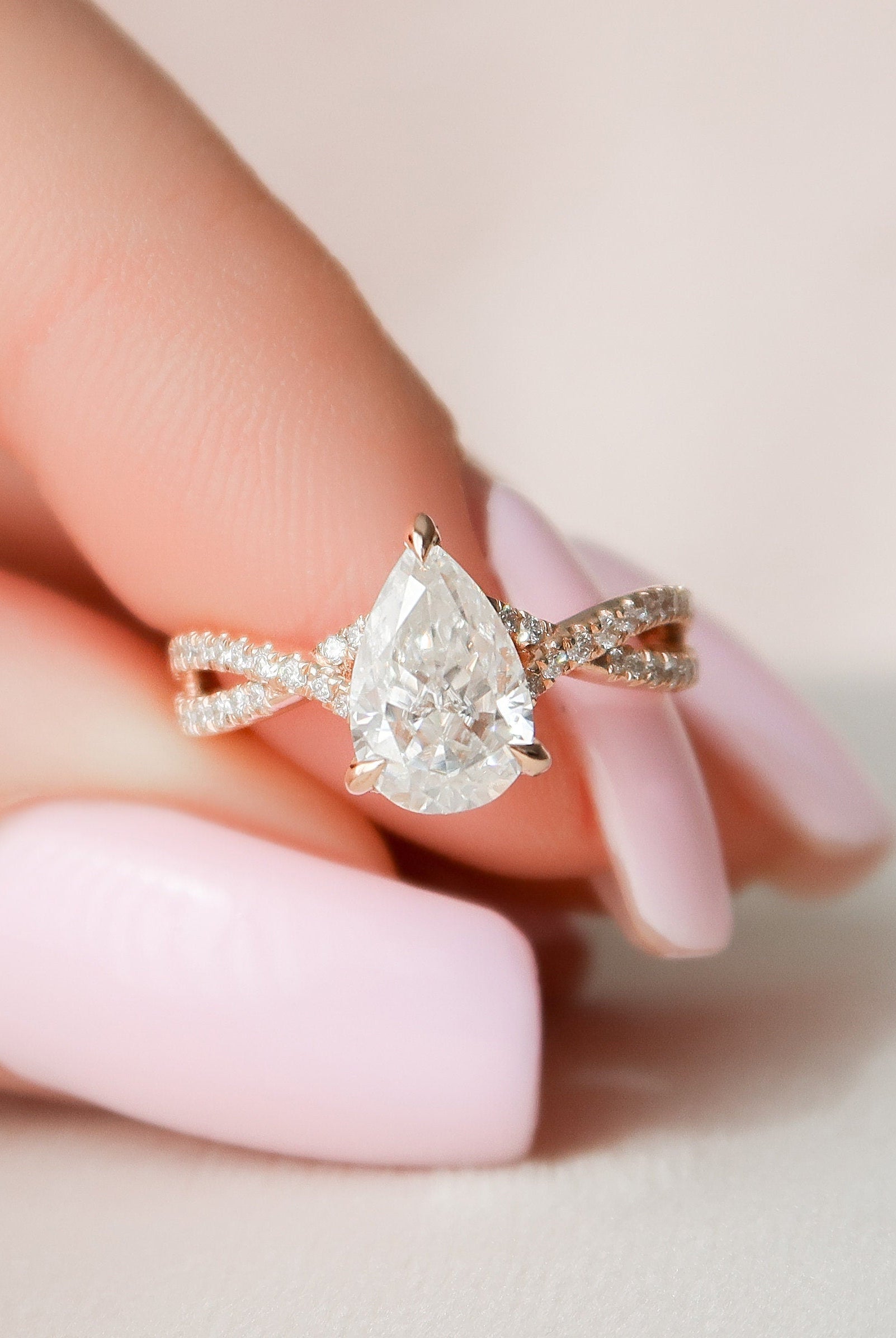 1.0CT Pear Split Shank Moissanite Diamond Hidden Halo Engagement Ring