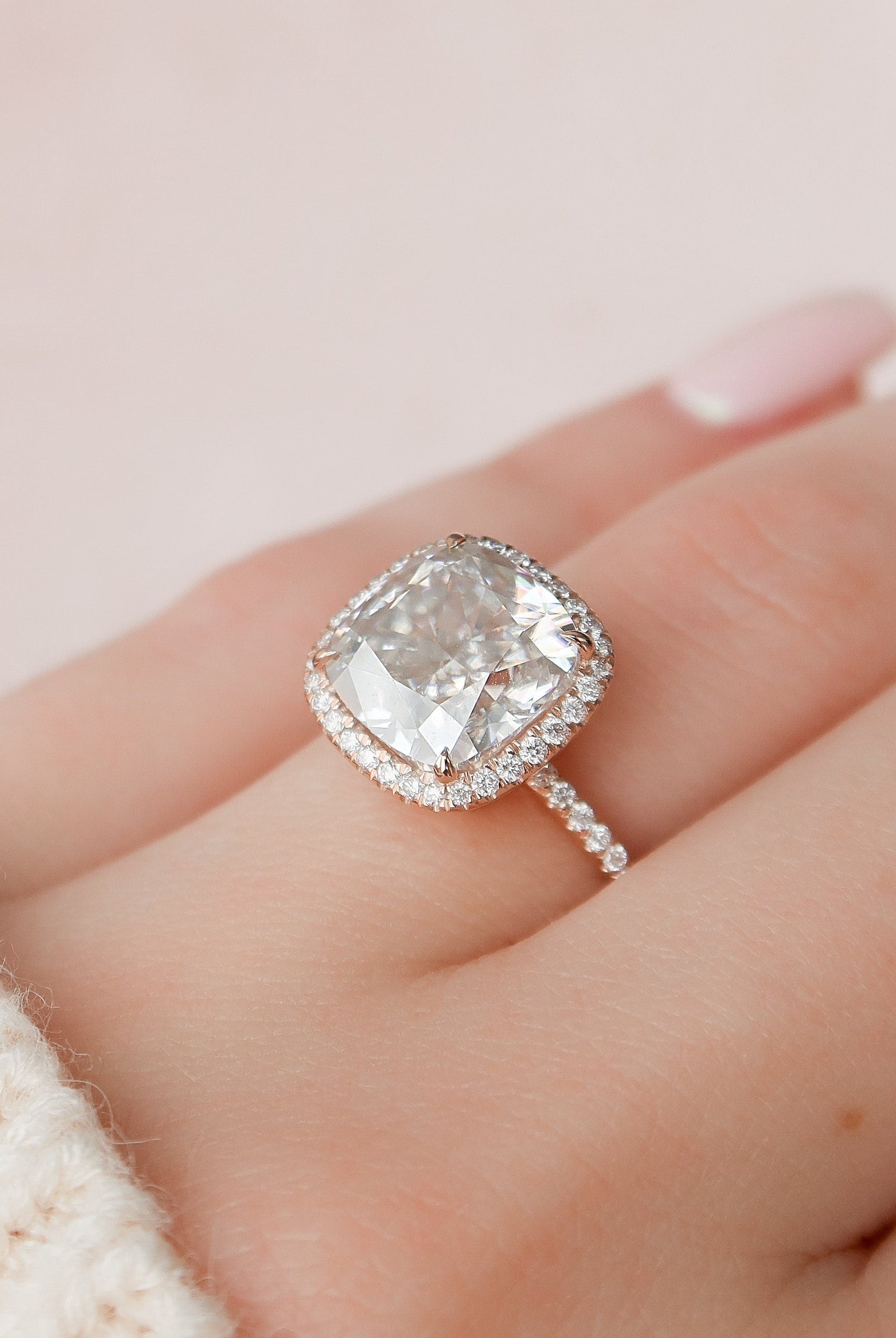 5.0CT Cushion Halo Moissanite Diamond Pave Engagement Ring For Women