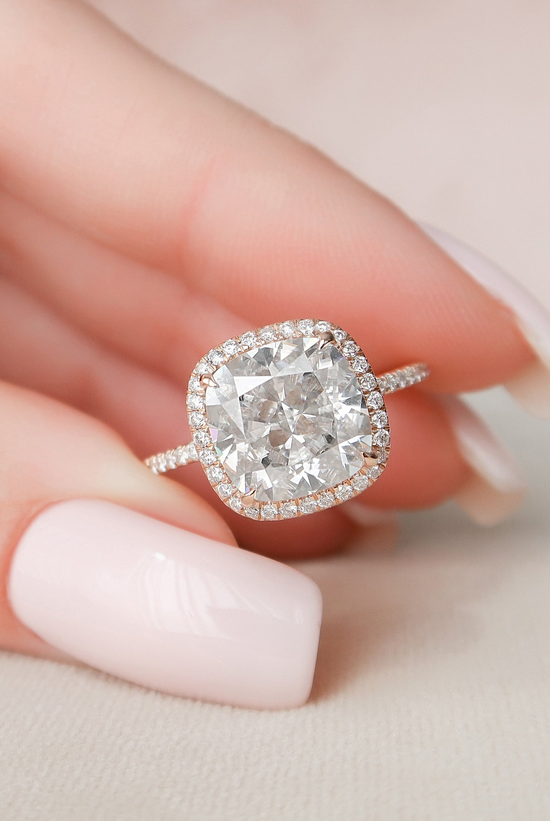 5.0CT Cushion Halo Moissanite Diamond Pave Engagement Ring For Women