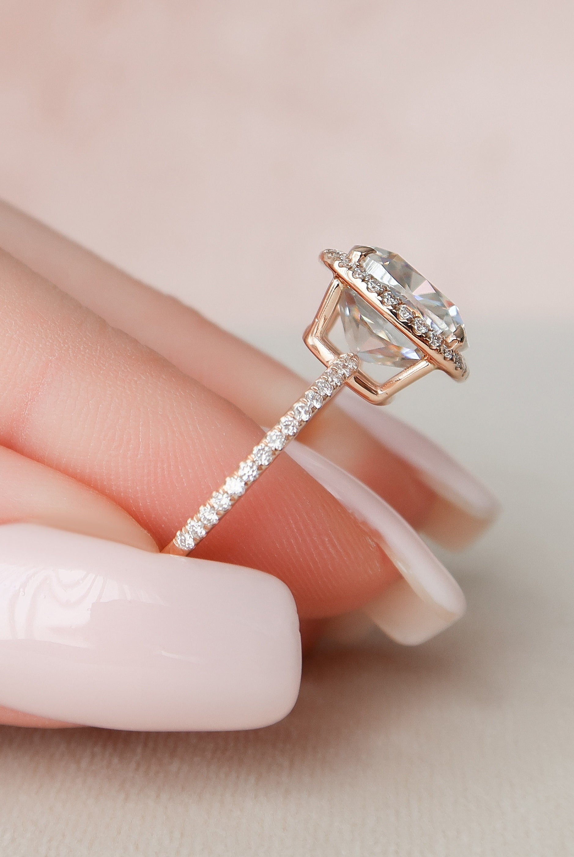 5.0CT Cushion Halo Moissanite Diamond Pave Engagement Ring For Women