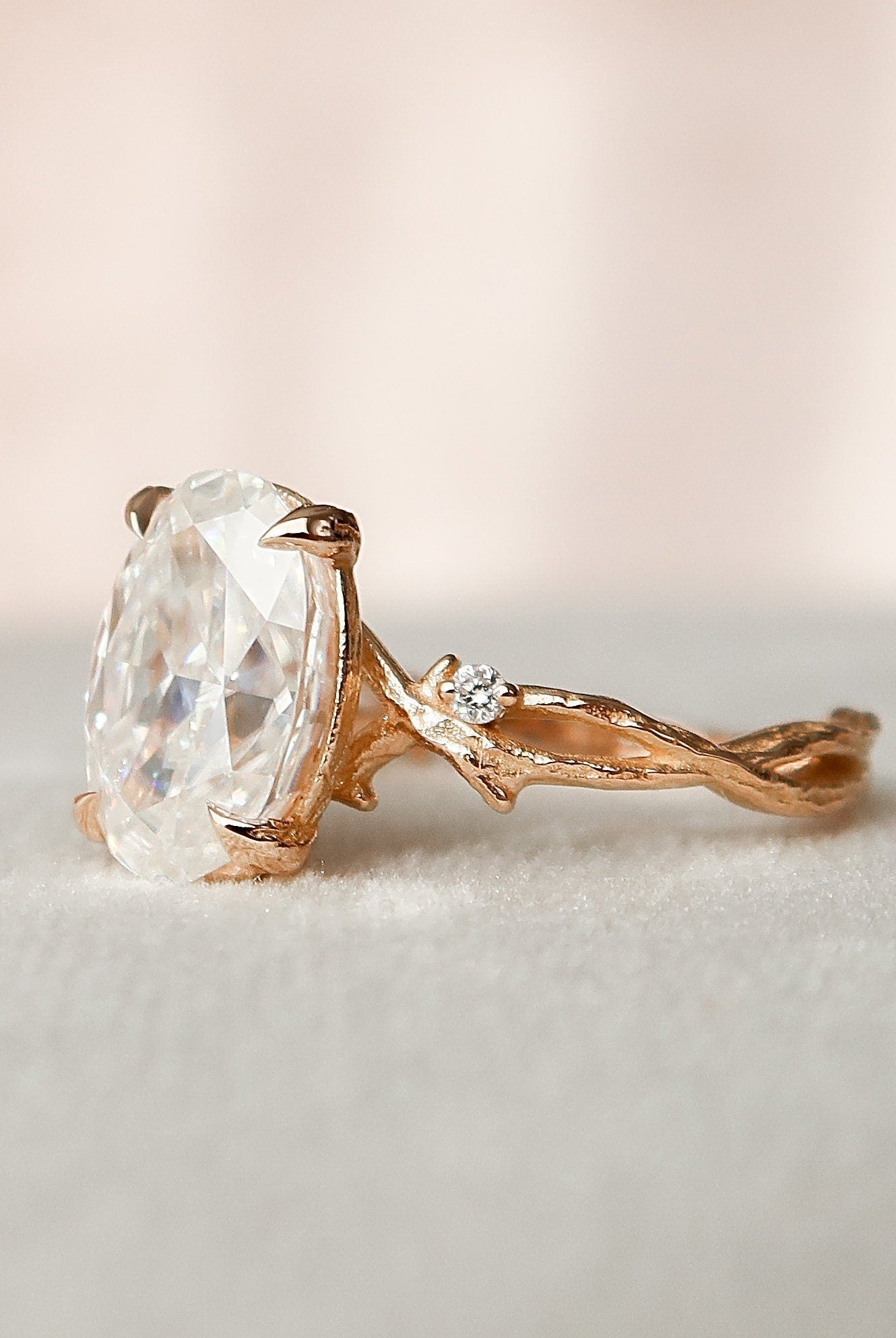 2.0CT Oval Twig Moissanite Diamond Engagement Ring For Women