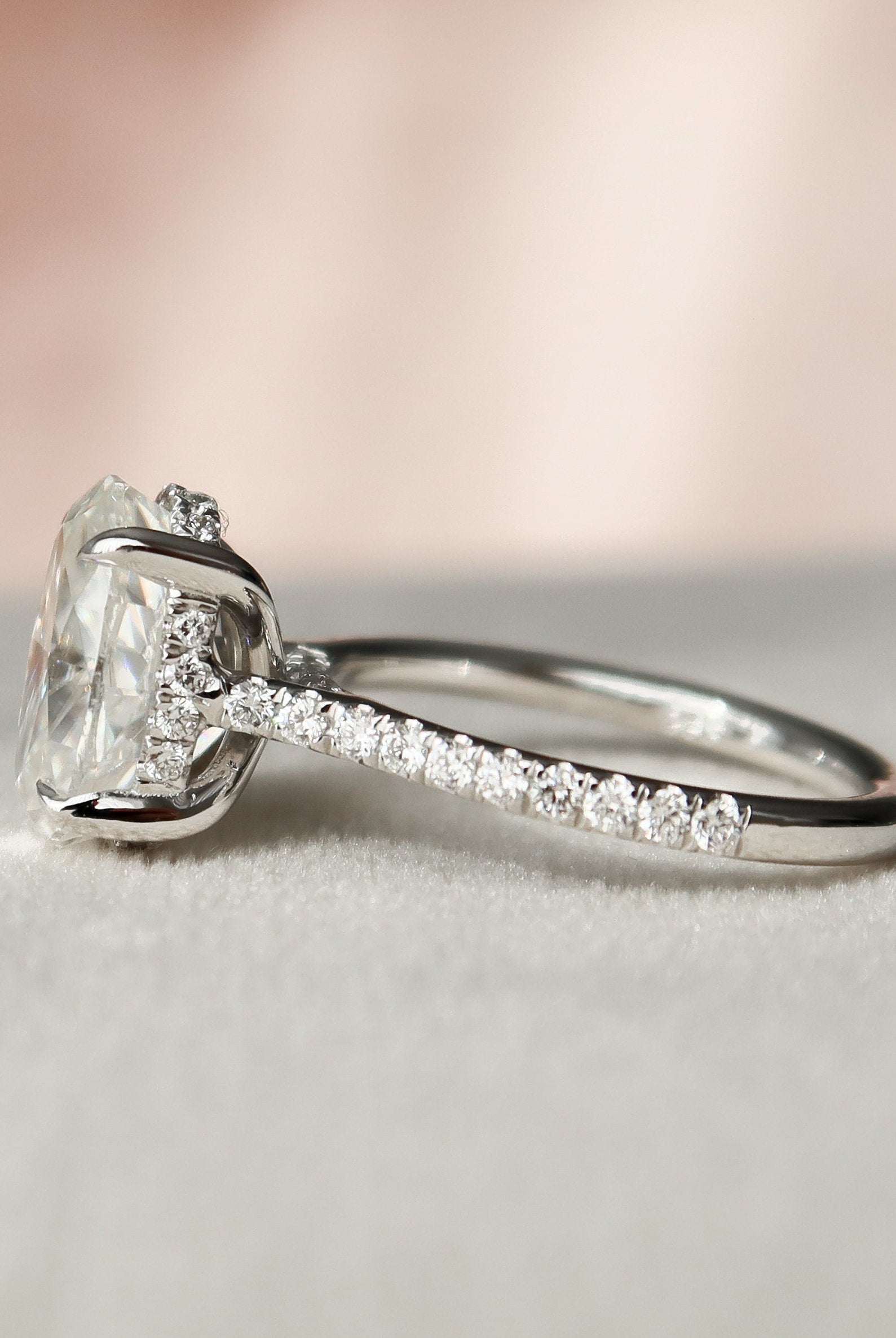 2.0CT Oval Hidden Halo Moissanite Diamond Pave Engagement Ring for Women