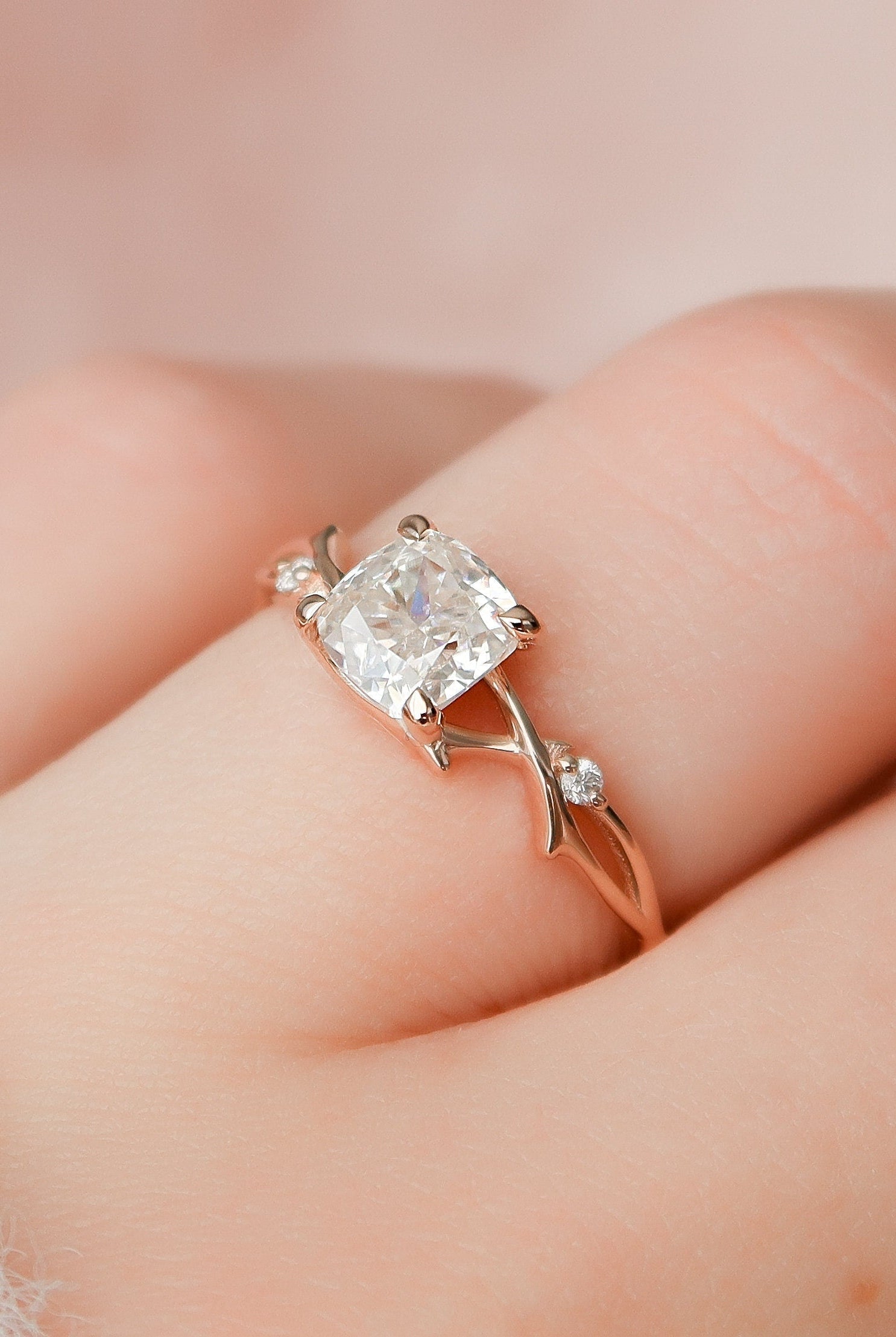 1.0CT Cushion Twig Moissanite Diamond Engagement Ring For Women