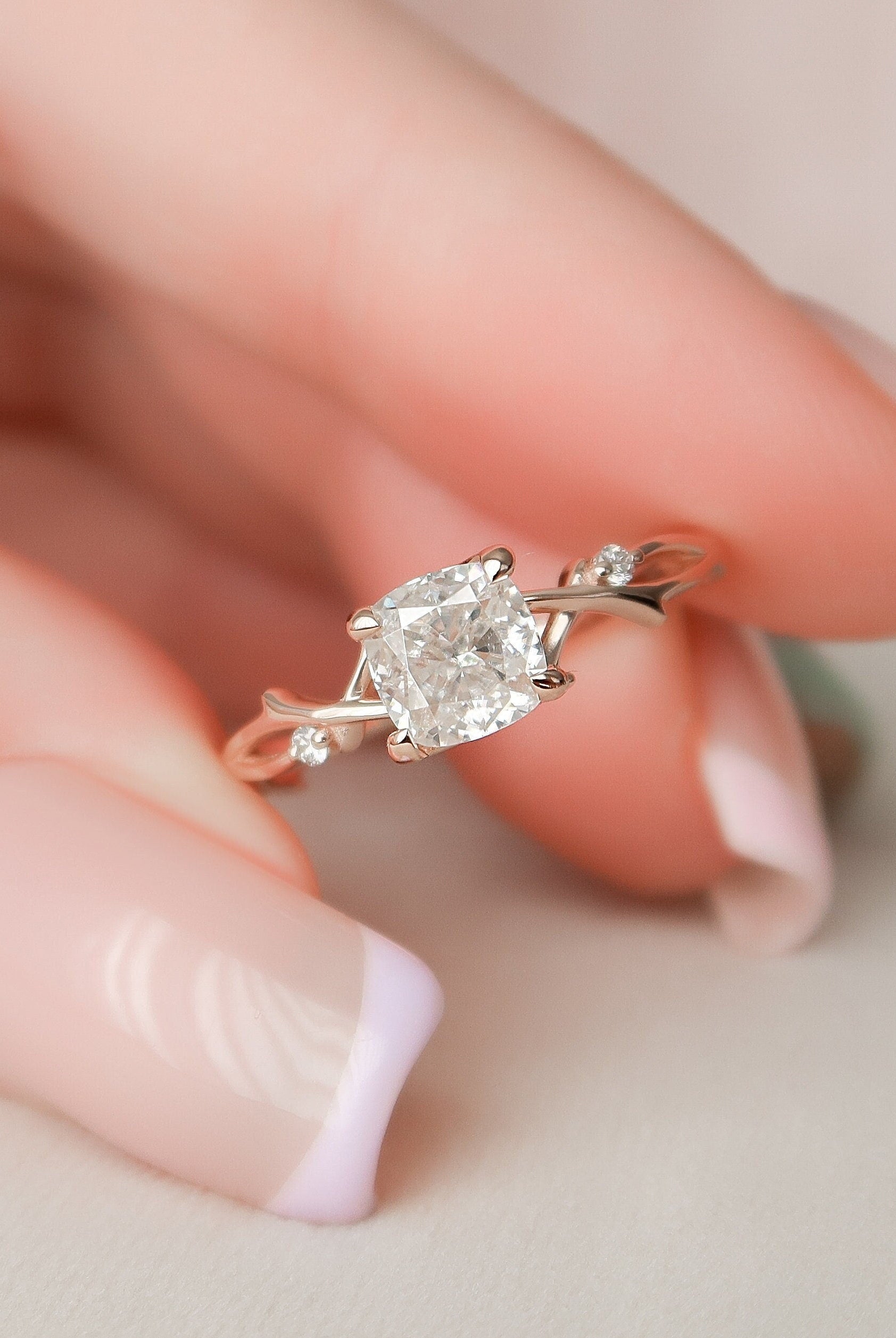 1.0CT Cushion Twig Moissanite Diamond Engagement Ring For Women