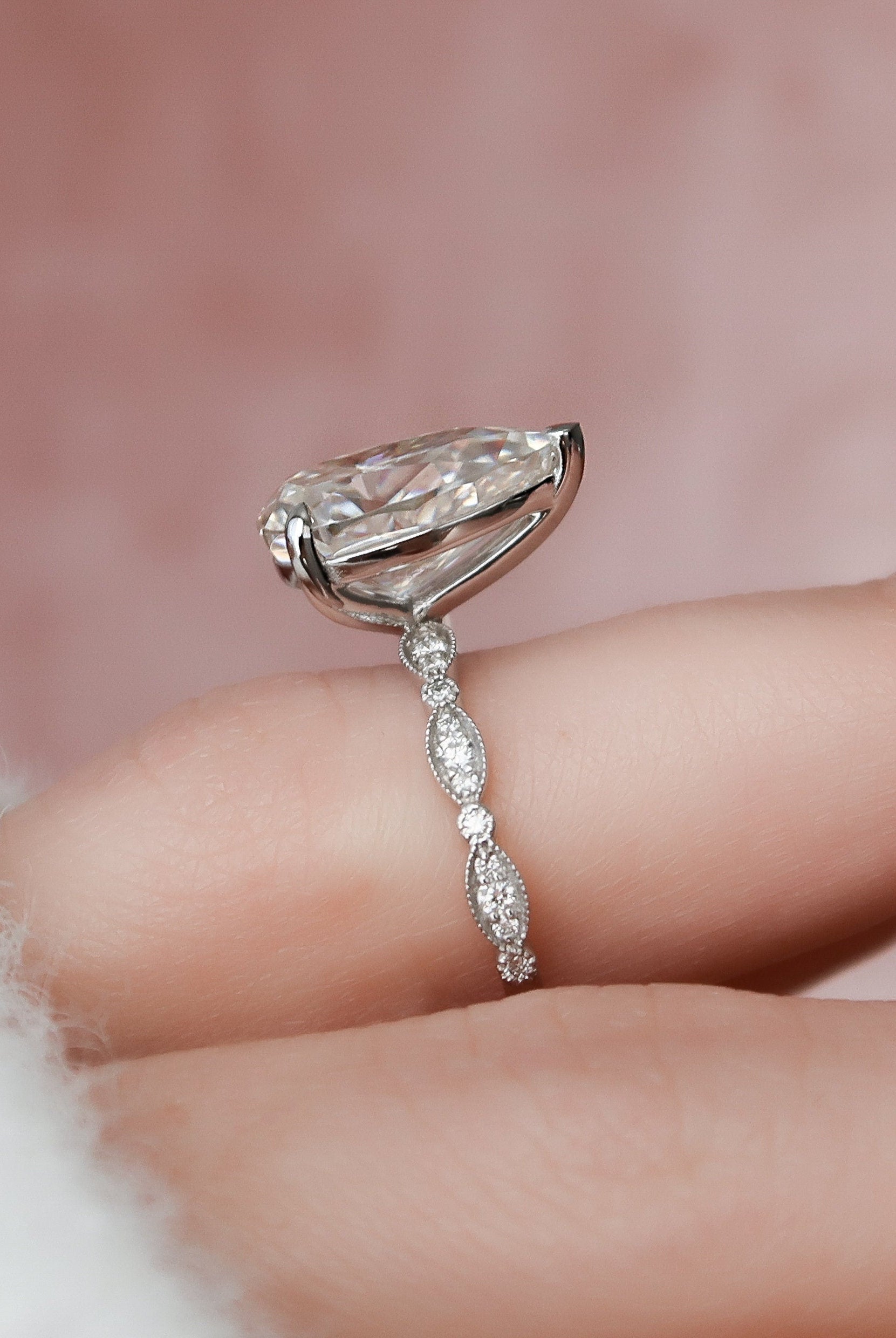 3.0CT Pear Cut Moissanite Diamond Vintage Pave Engagement Ring In Solid Gold