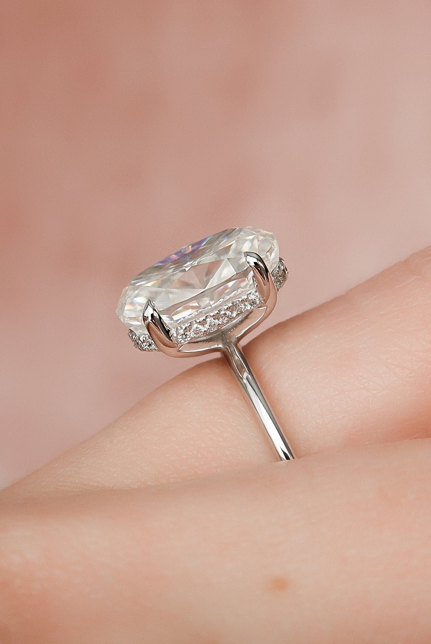 Simple moissanite rings