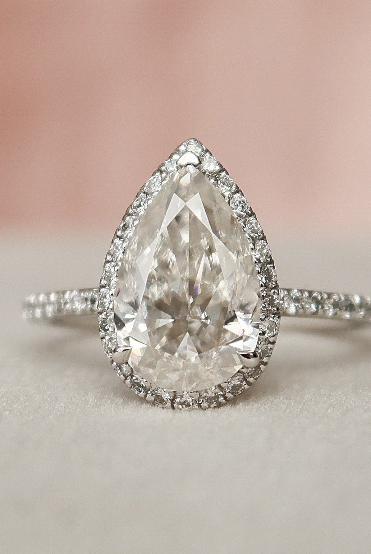 2.0CT Pear Halo Moissanite Diamond Pave Engagement Ring
