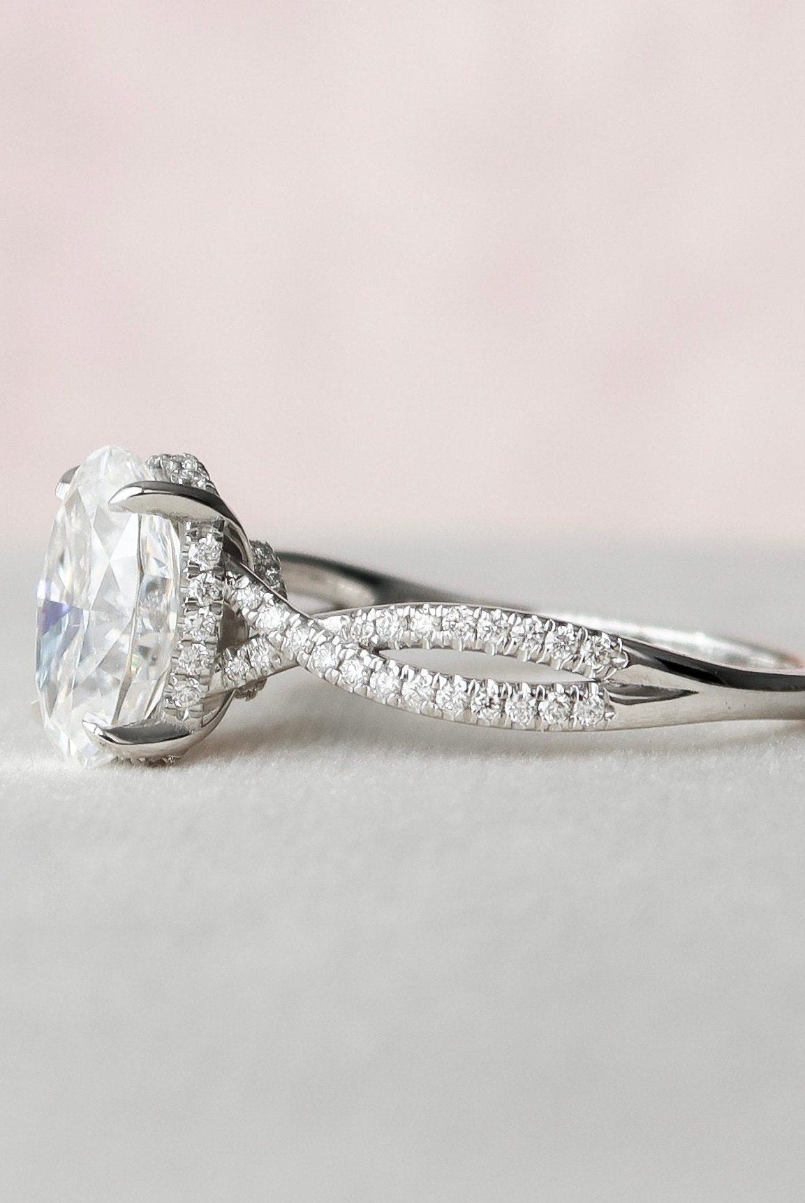 3.0CT Oval Infinity Moissanite Diamond Hidden Halo Engagement Ring