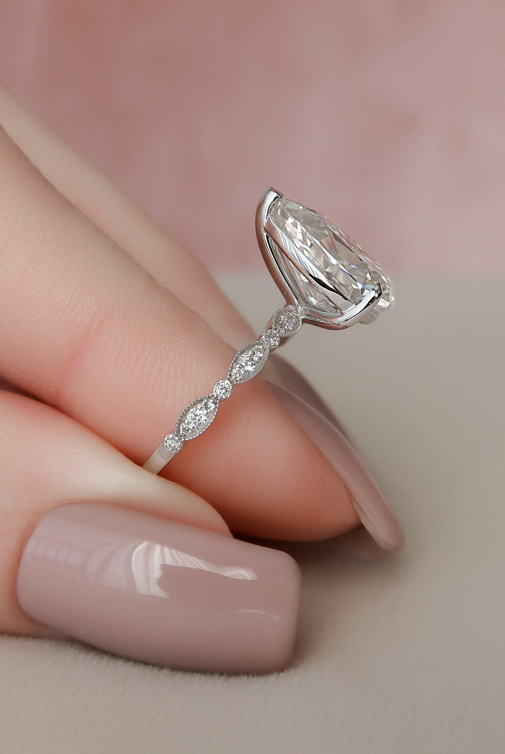 3.0CT Pear Cut Moissanite Diamond Vintage Pave Engagement Ring In Solid Gold