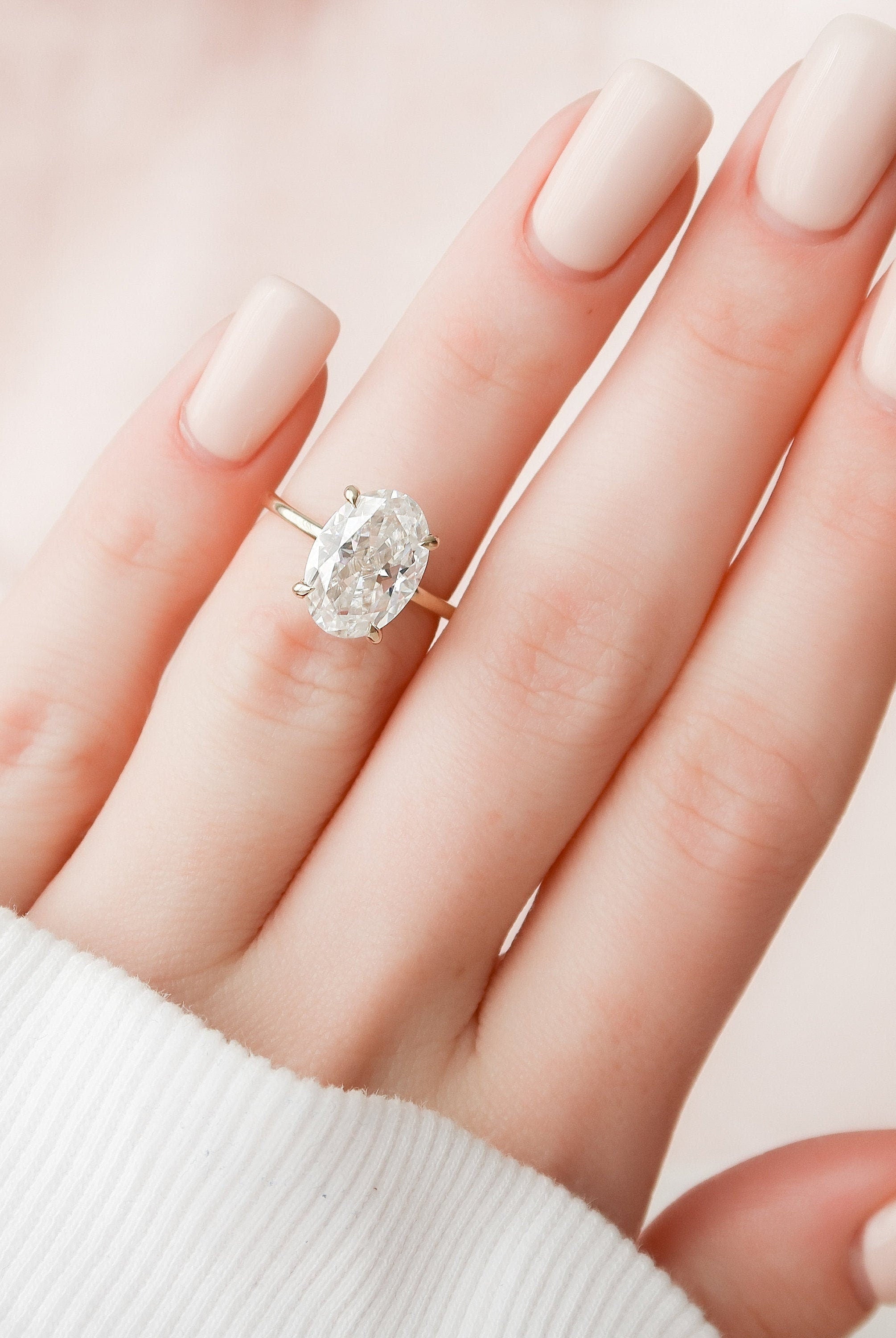 4.0CT Oval Hidden Halo Moissanite Diamond Solitaire Engagement Ring