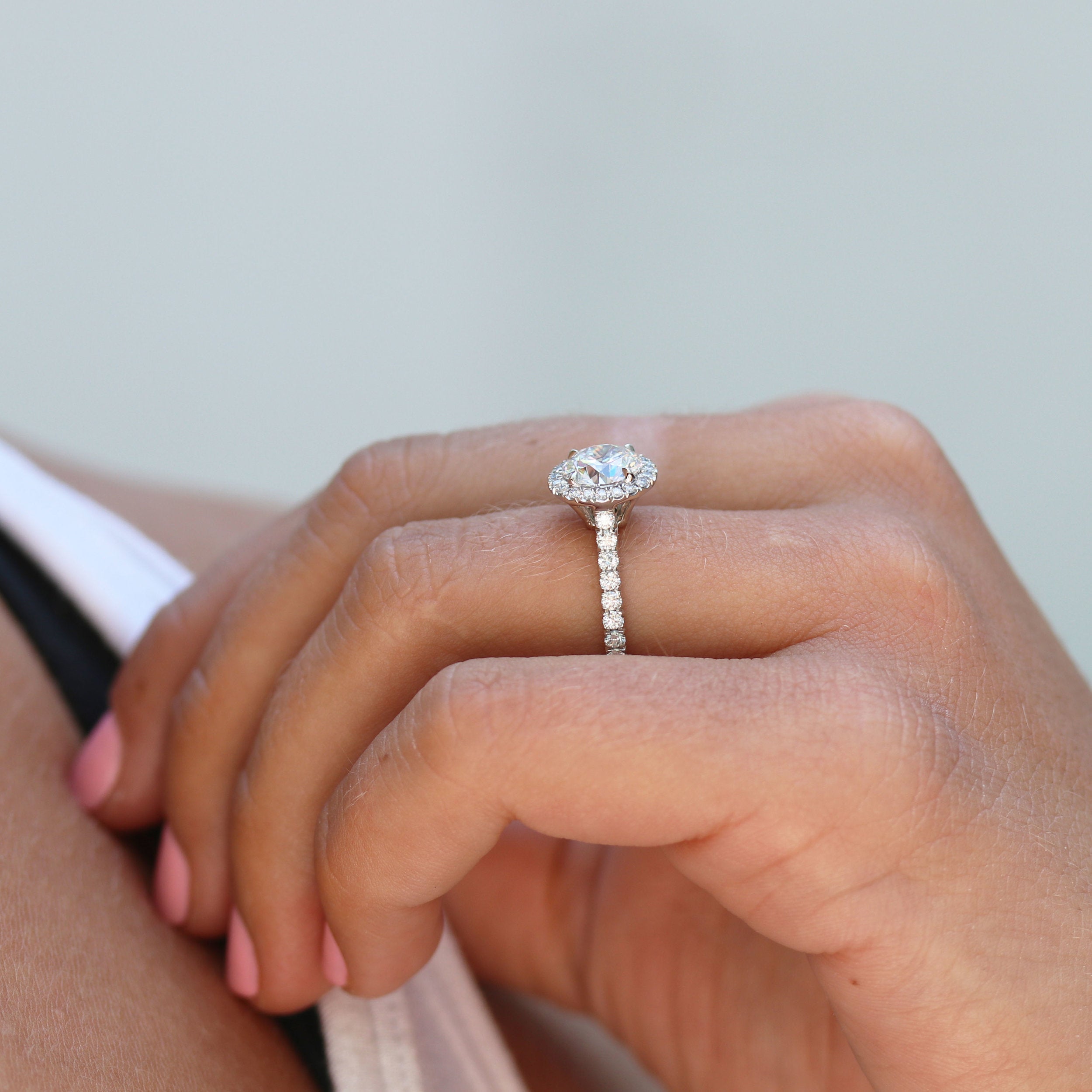 2.25CT Round Brilliant Cut Moissanite Halo Pave Diamond Engagement Ring