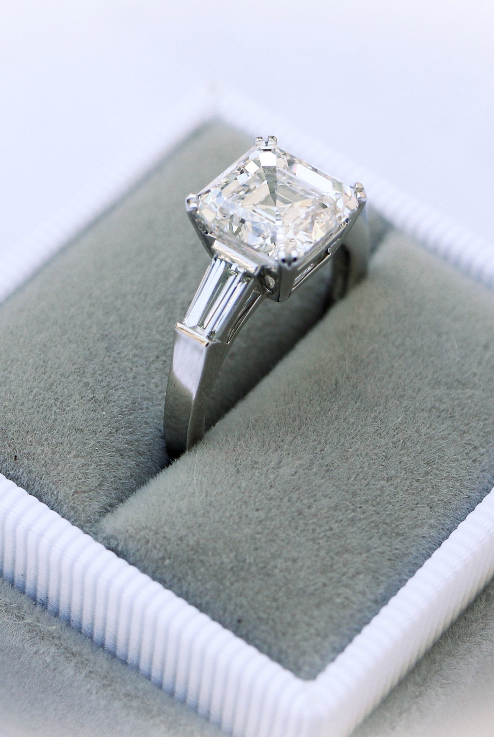 1.75CT Asscher Three Stone Moissanite Diamond Solitaire Engagement Ring