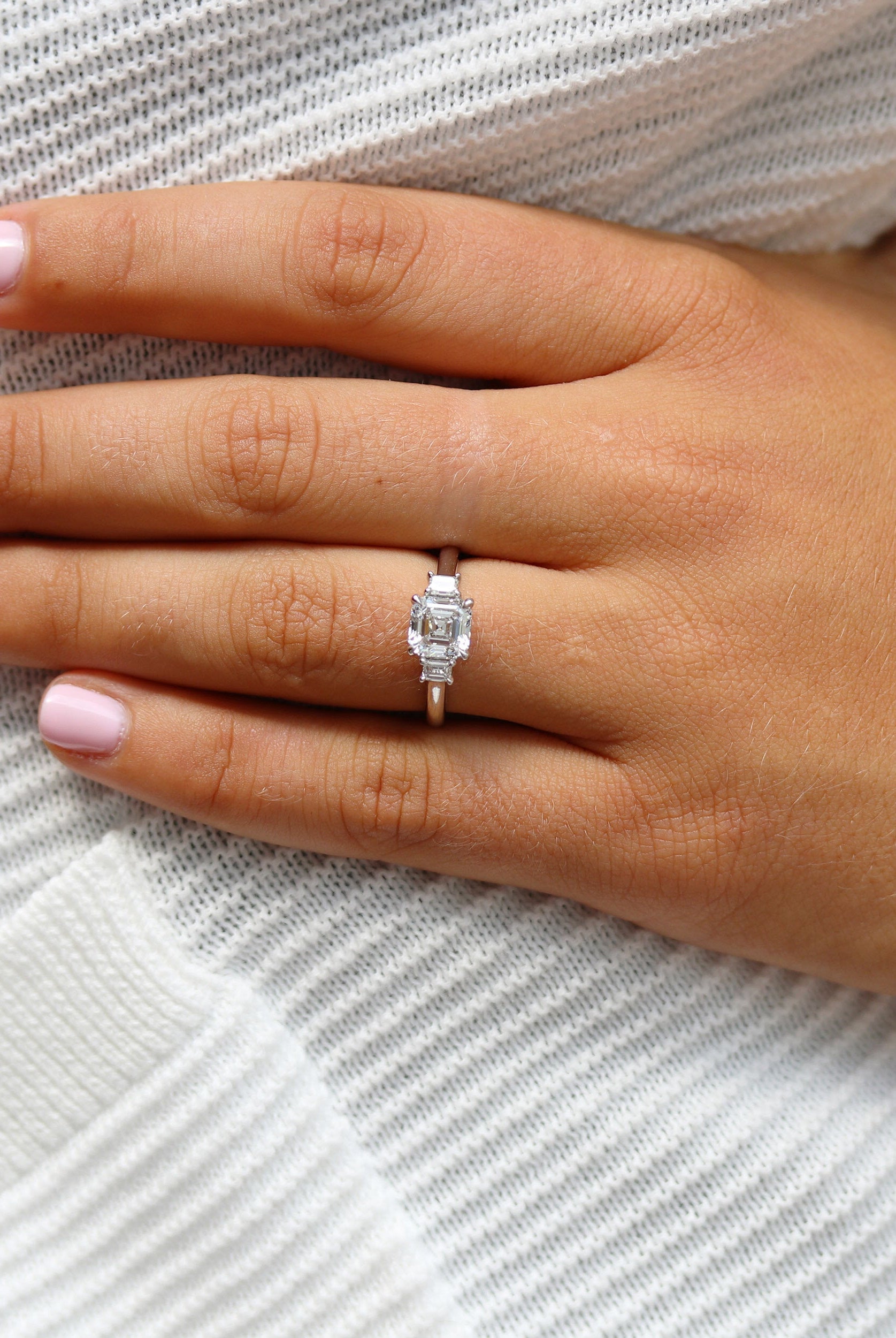 1.0CT Asscher Three Stone Moissanite Diamond Solitaire Engagement Ring