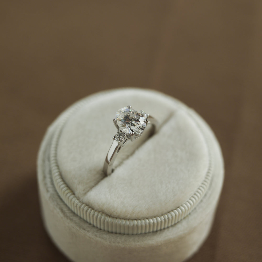1.20CT Oval Three Stone Moissanite Diamond Engagement Ring